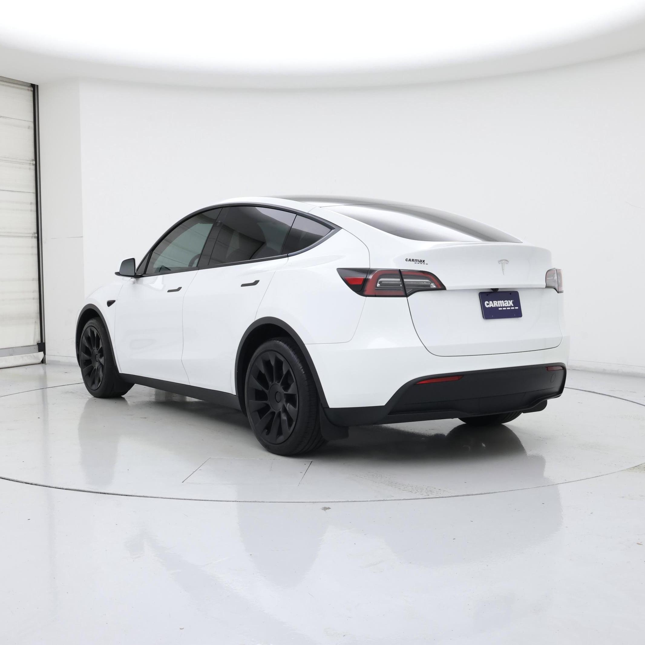 Thumbnail: 2024 Tesla Model Y - 2