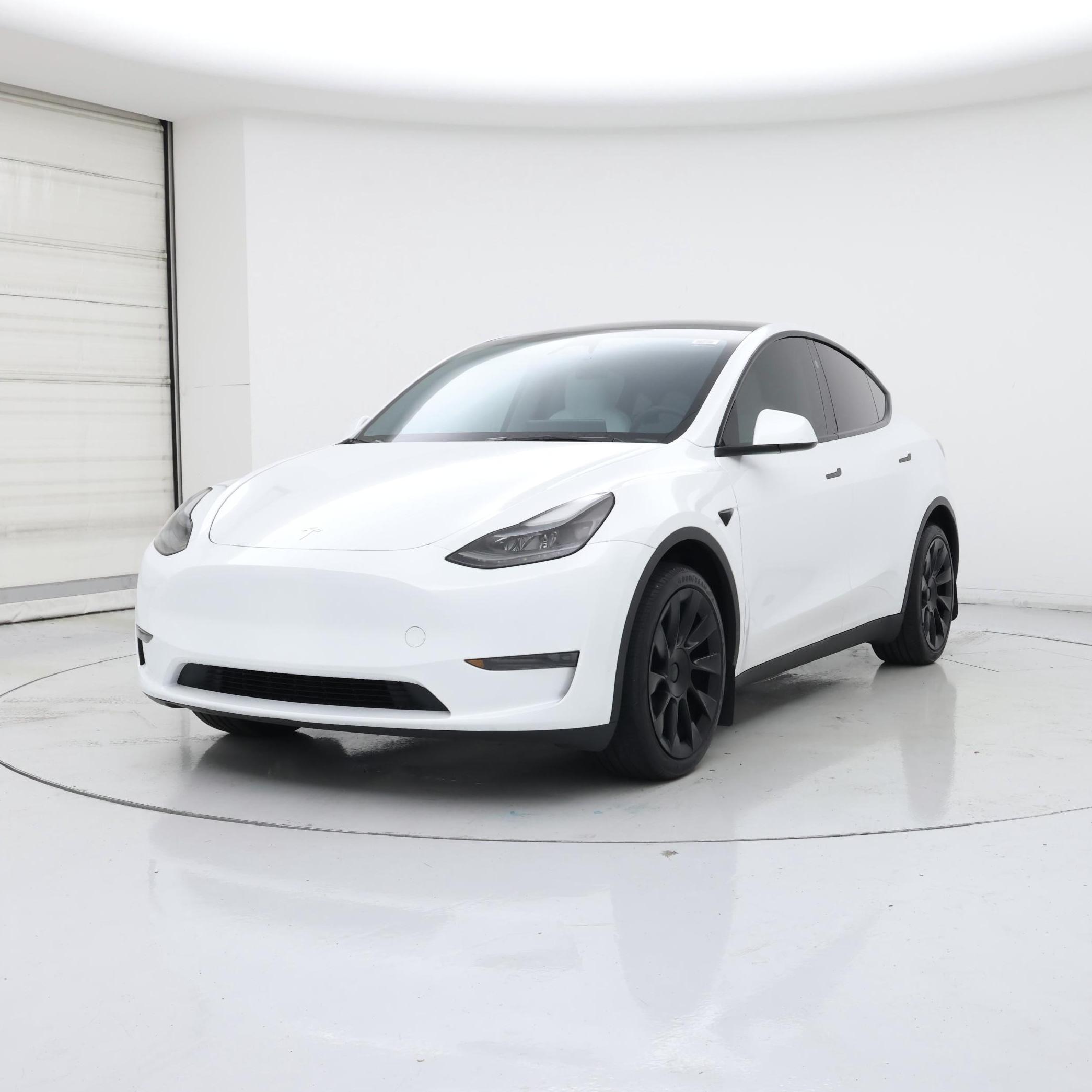 Thumbnail: 2024 Tesla Model Y - 4
