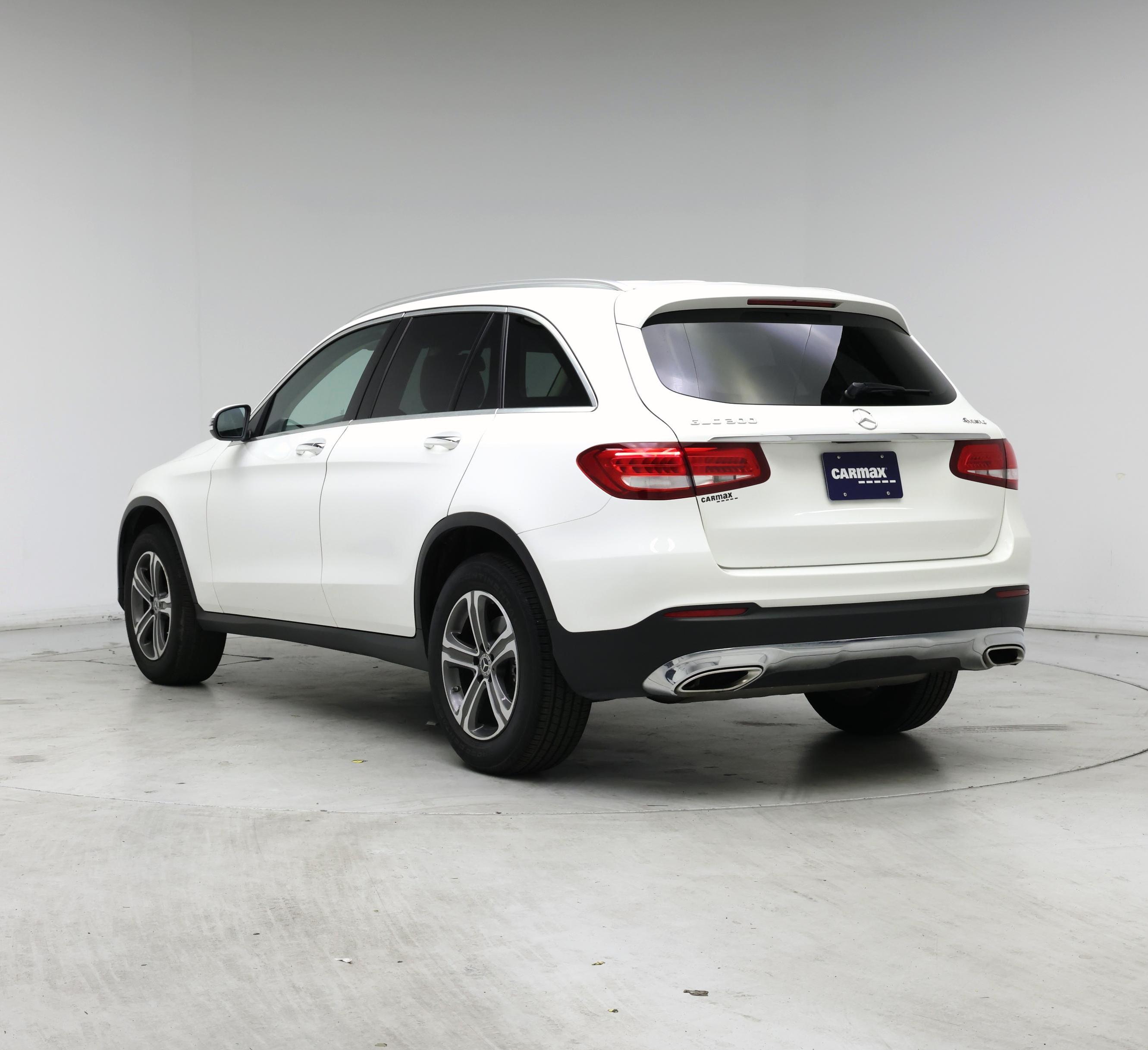 Thumbnail: 2019 Mercedes-Benz GLC - 2