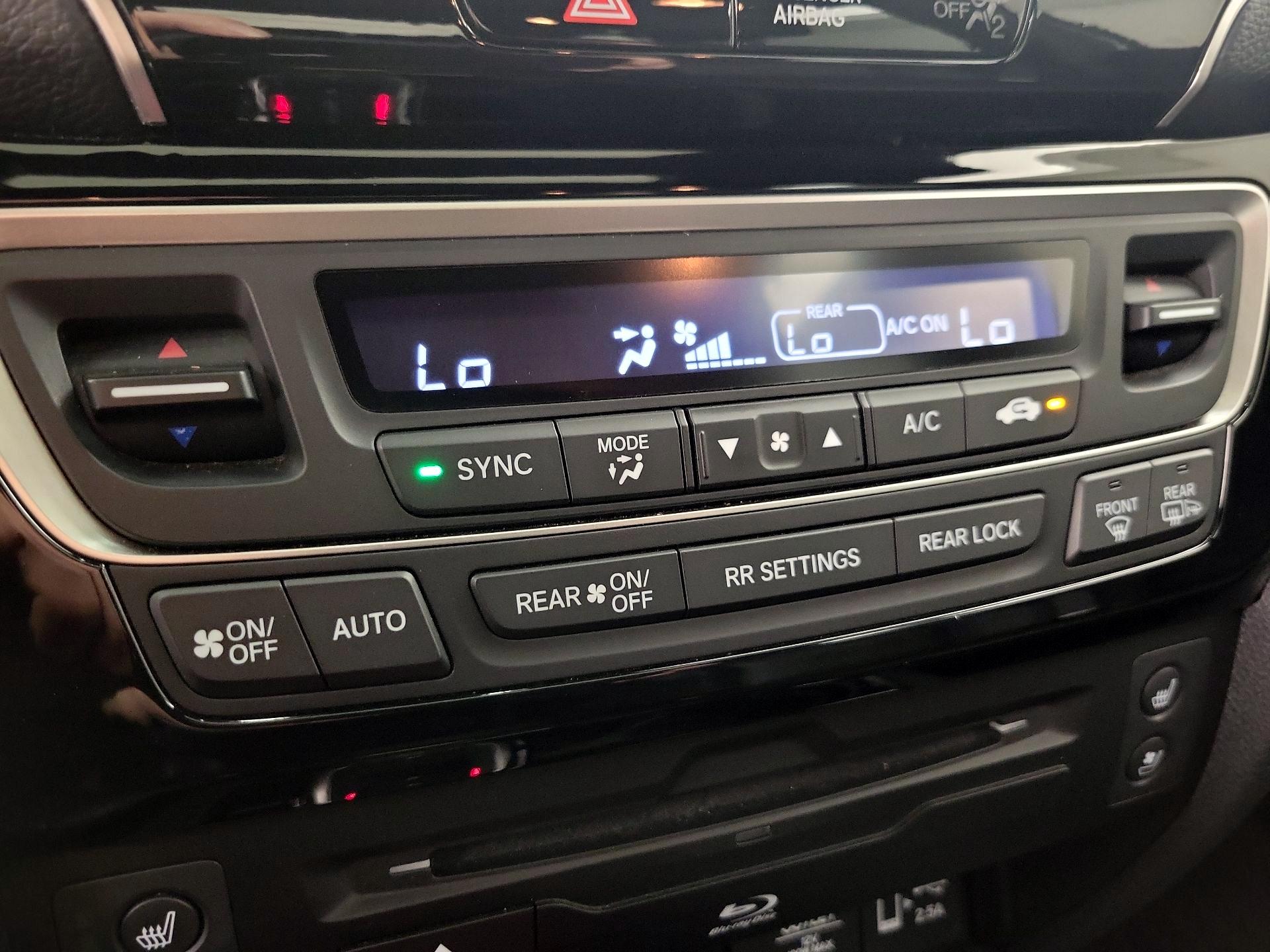 Thumbnail: 2021 Honda Pilot - 16