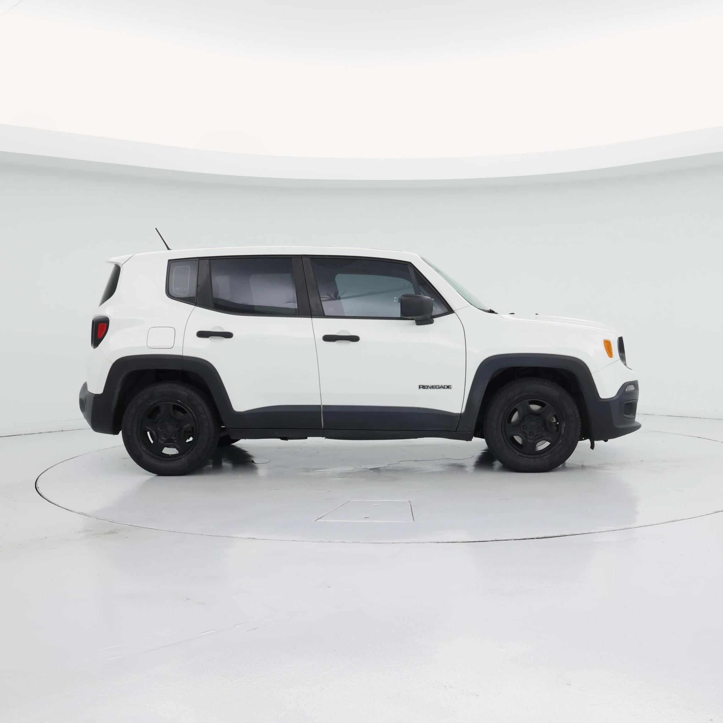 Thumbnail: 2017 Jeep Renegade - 7