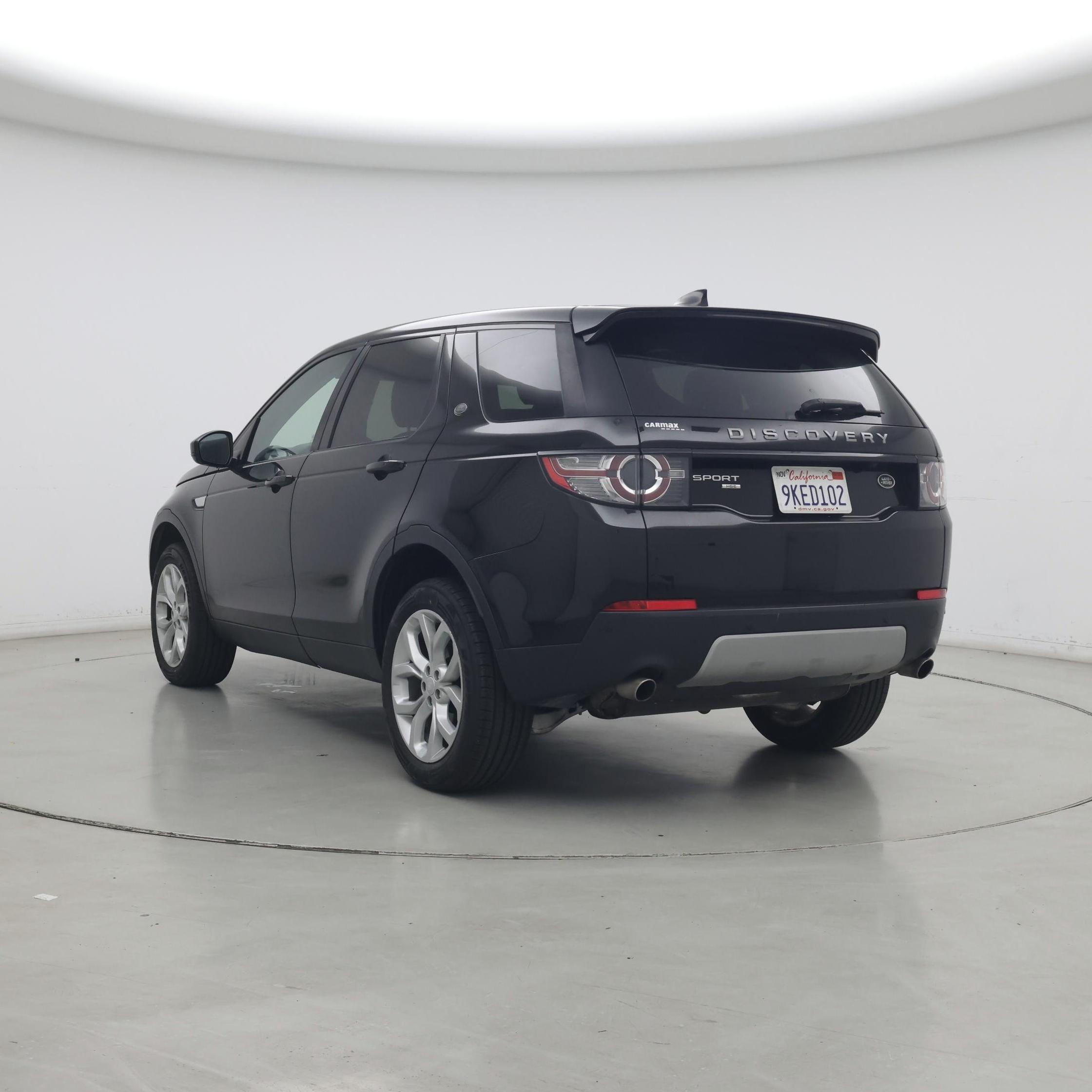 Thumbnail: 2019 Land Rover Discovery Sport - 2