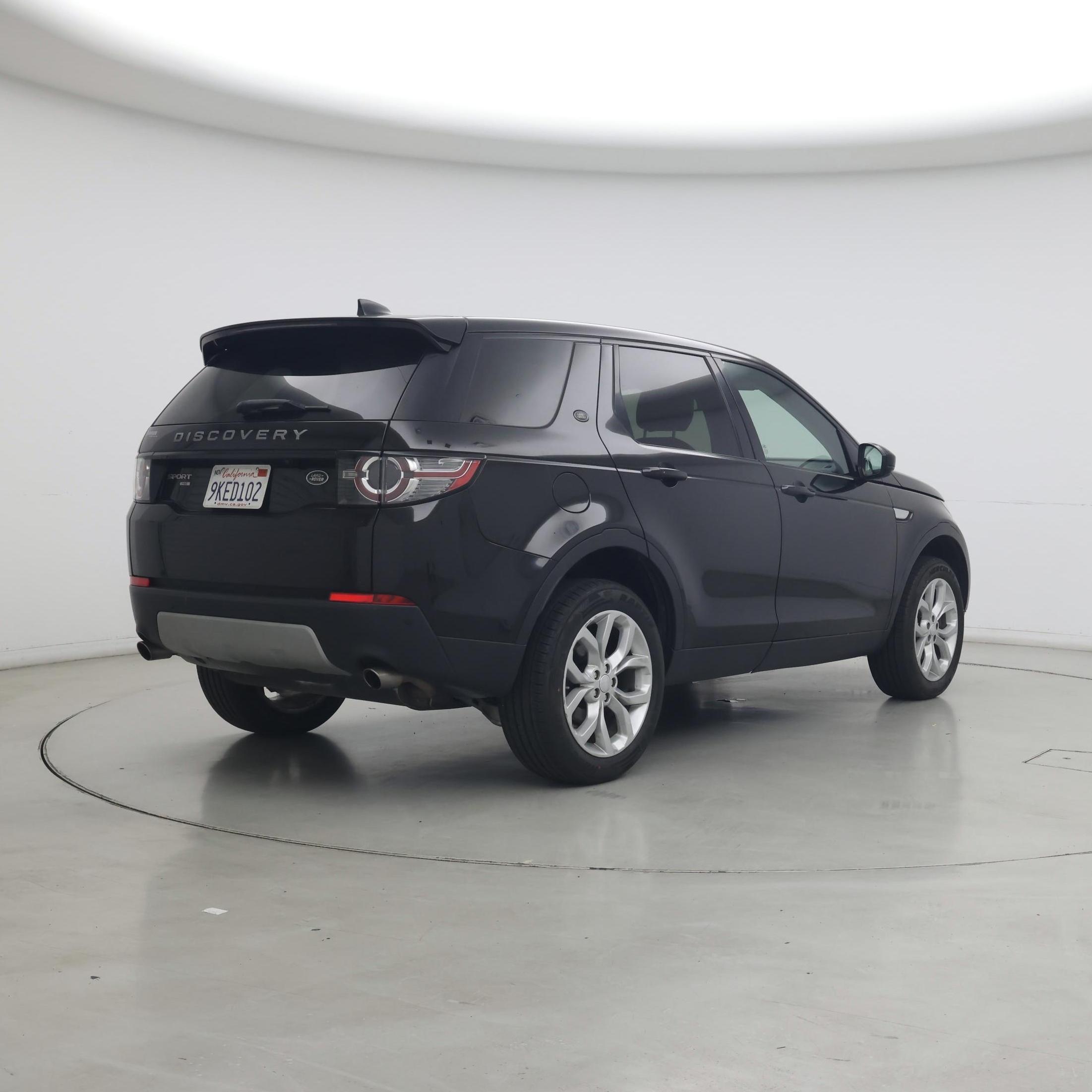 Thumbnail: 2019 Land Rover Discovery Sport - 8