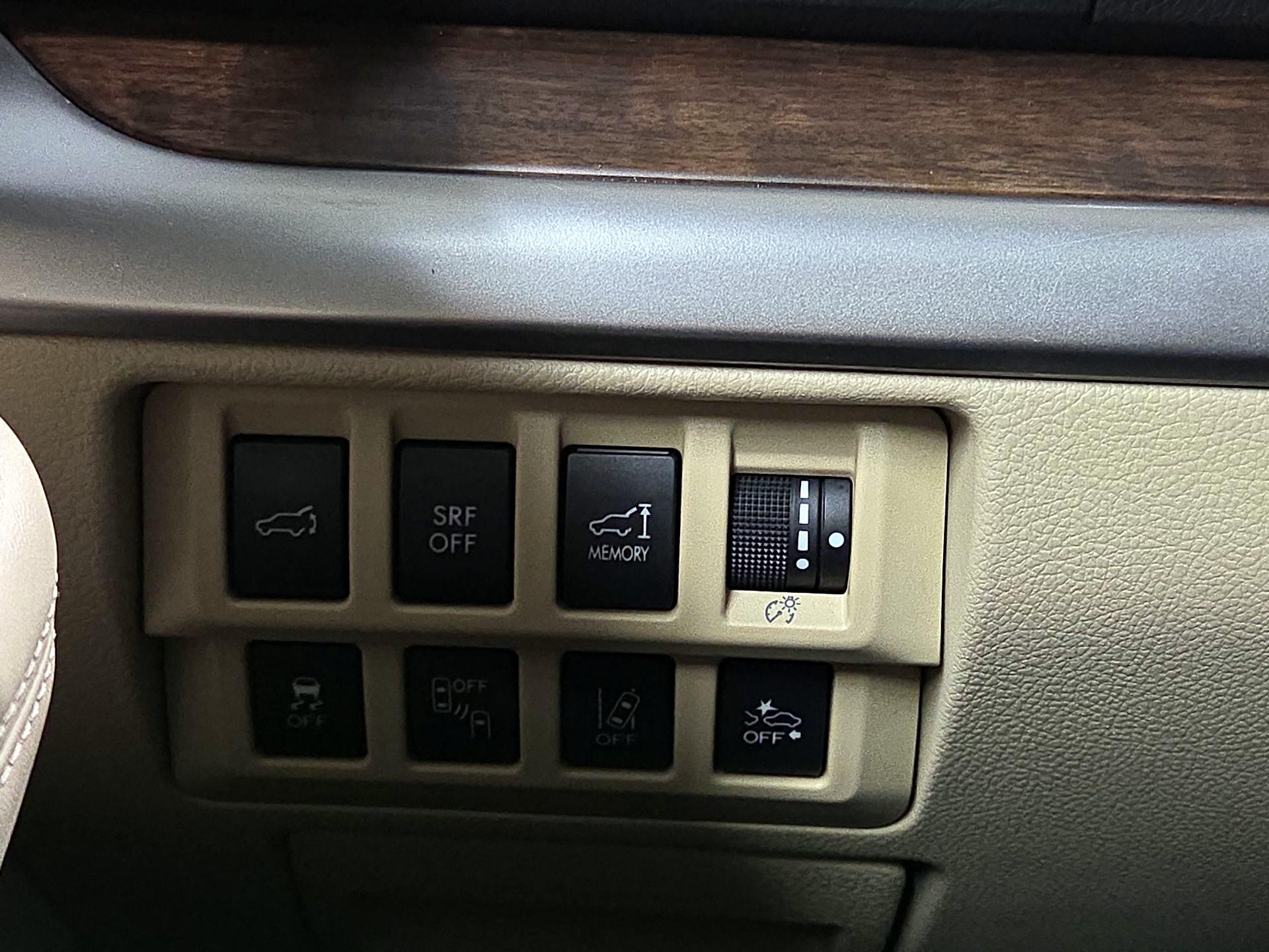 Thumbnail: 2016 Subaru Outback - 13