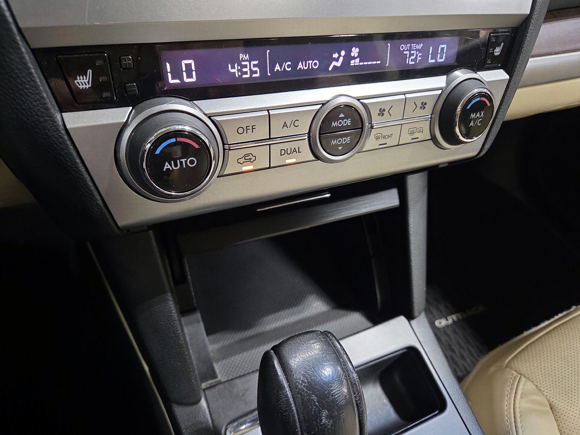 Thumbnail: 2016 Subaru Outback - 17