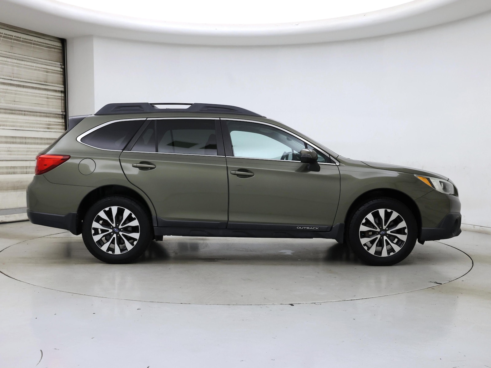 2016 Subaru Outback Limited - Photo 8