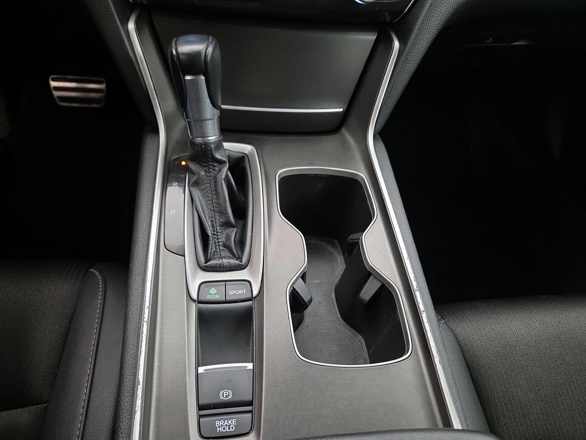 Thumbnail: 2019 Honda Accord - 15
