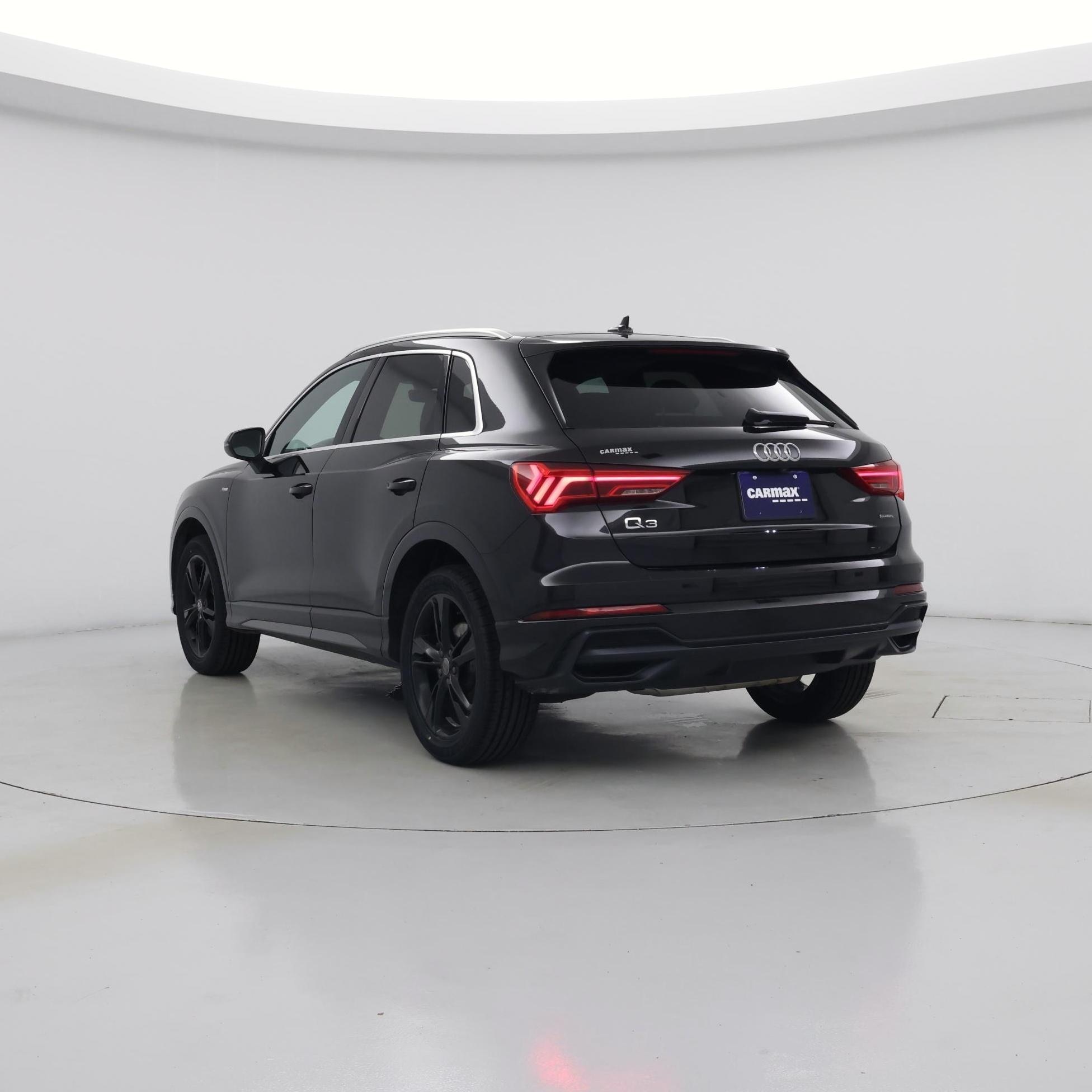Thumbnail: 2020 Audi Q3 - 2