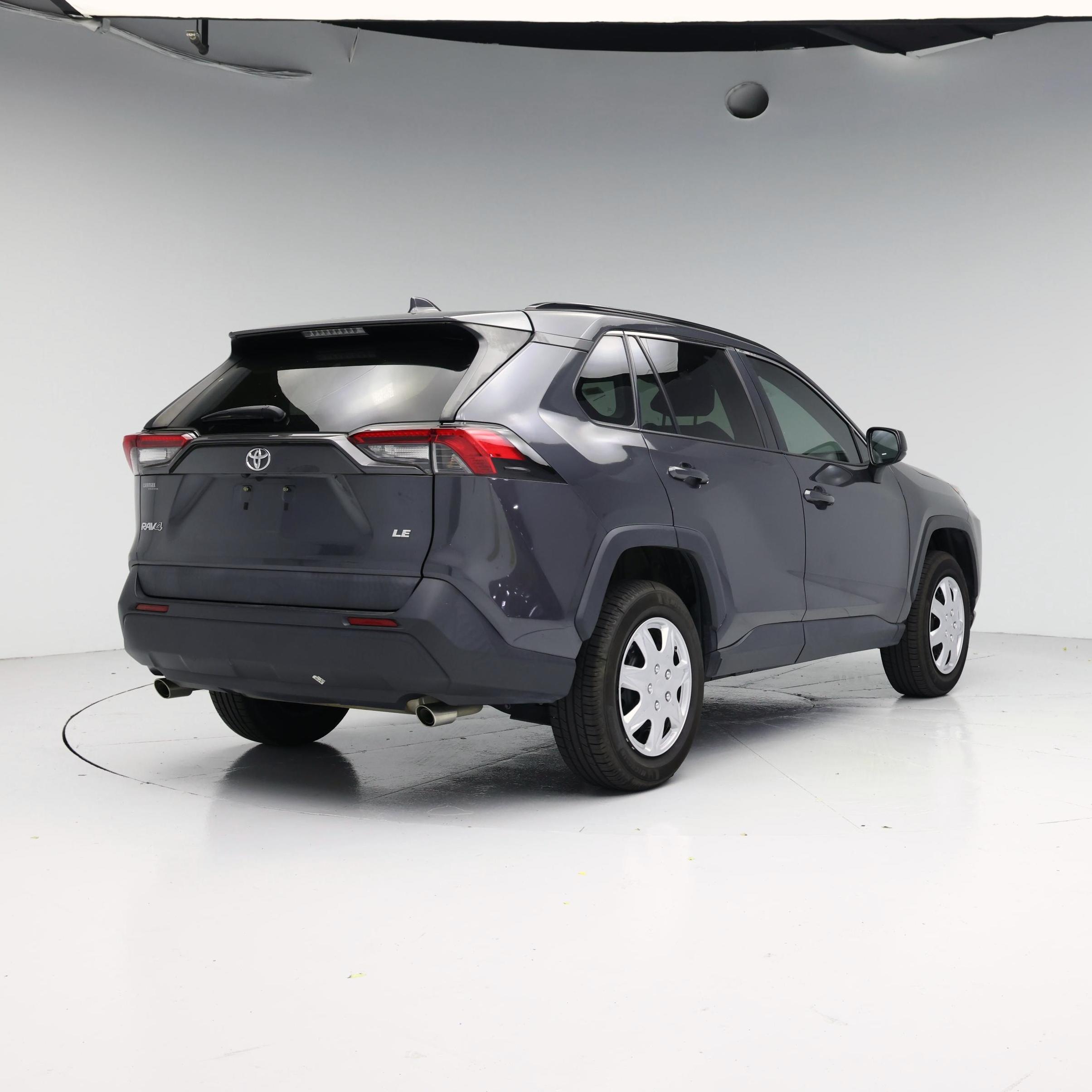 Thumbnail: 2019 Toyota RAV4 - 8