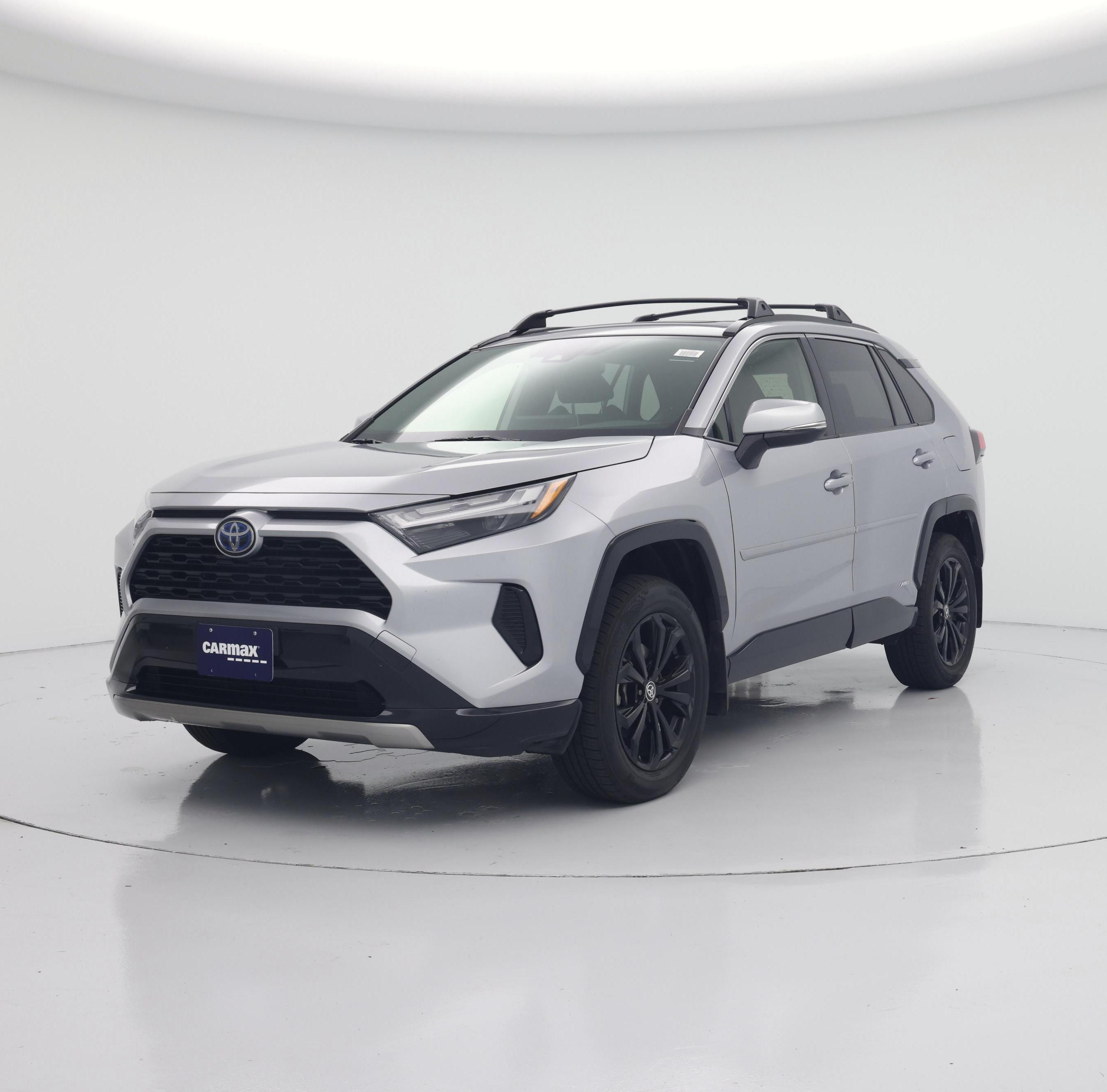 Thumbnail: 2022 Toyota RAV4 - 4