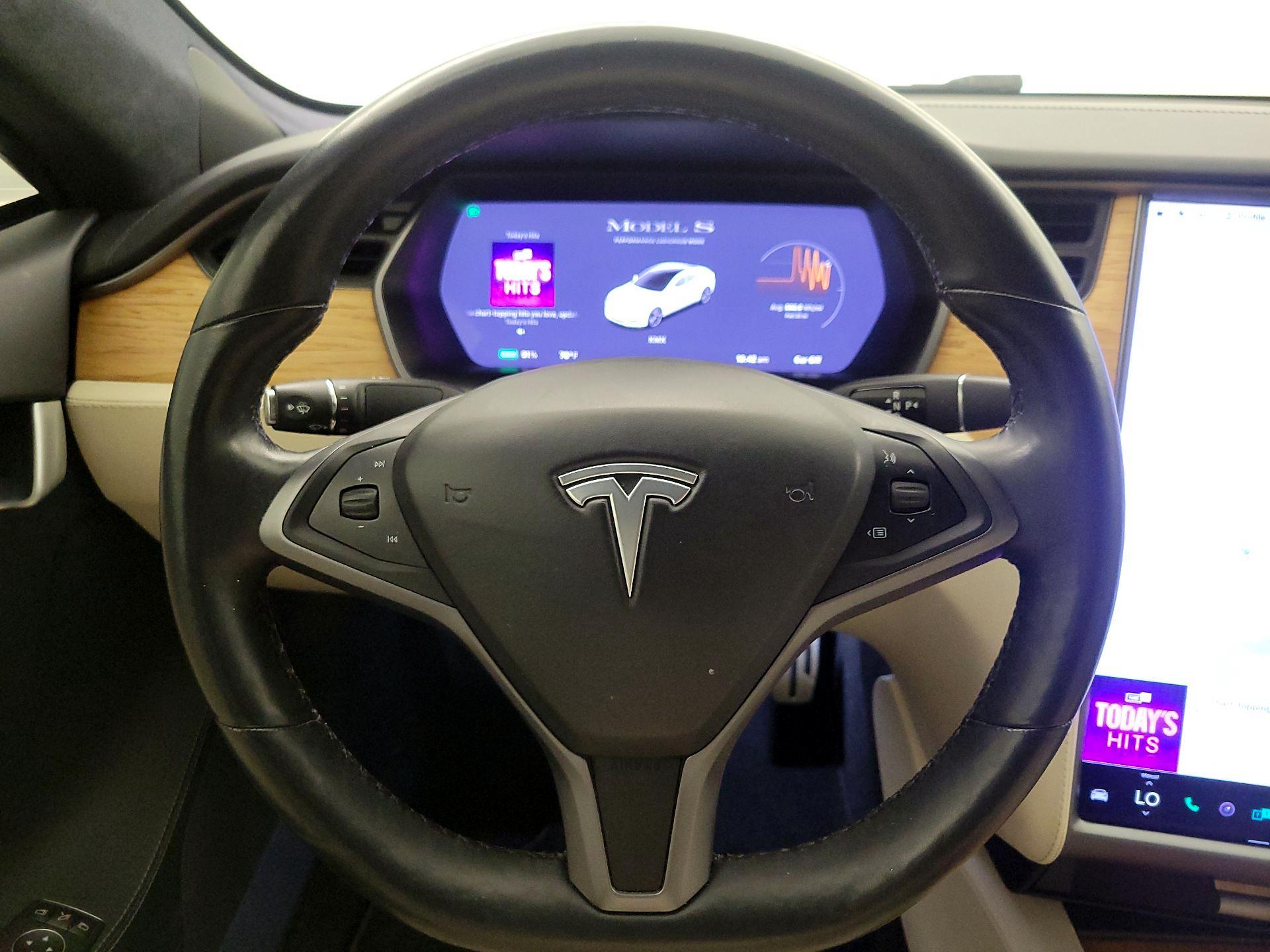 Thumbnail: 2020 Tesla Model S - 10