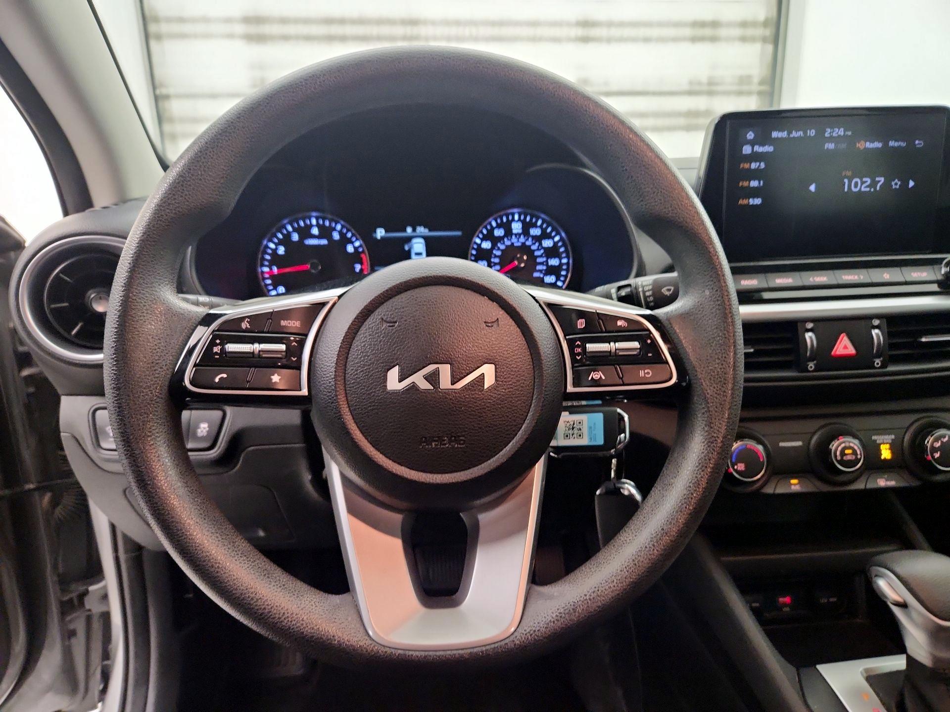 Thumbnail: 2023 Kia Forte - 10