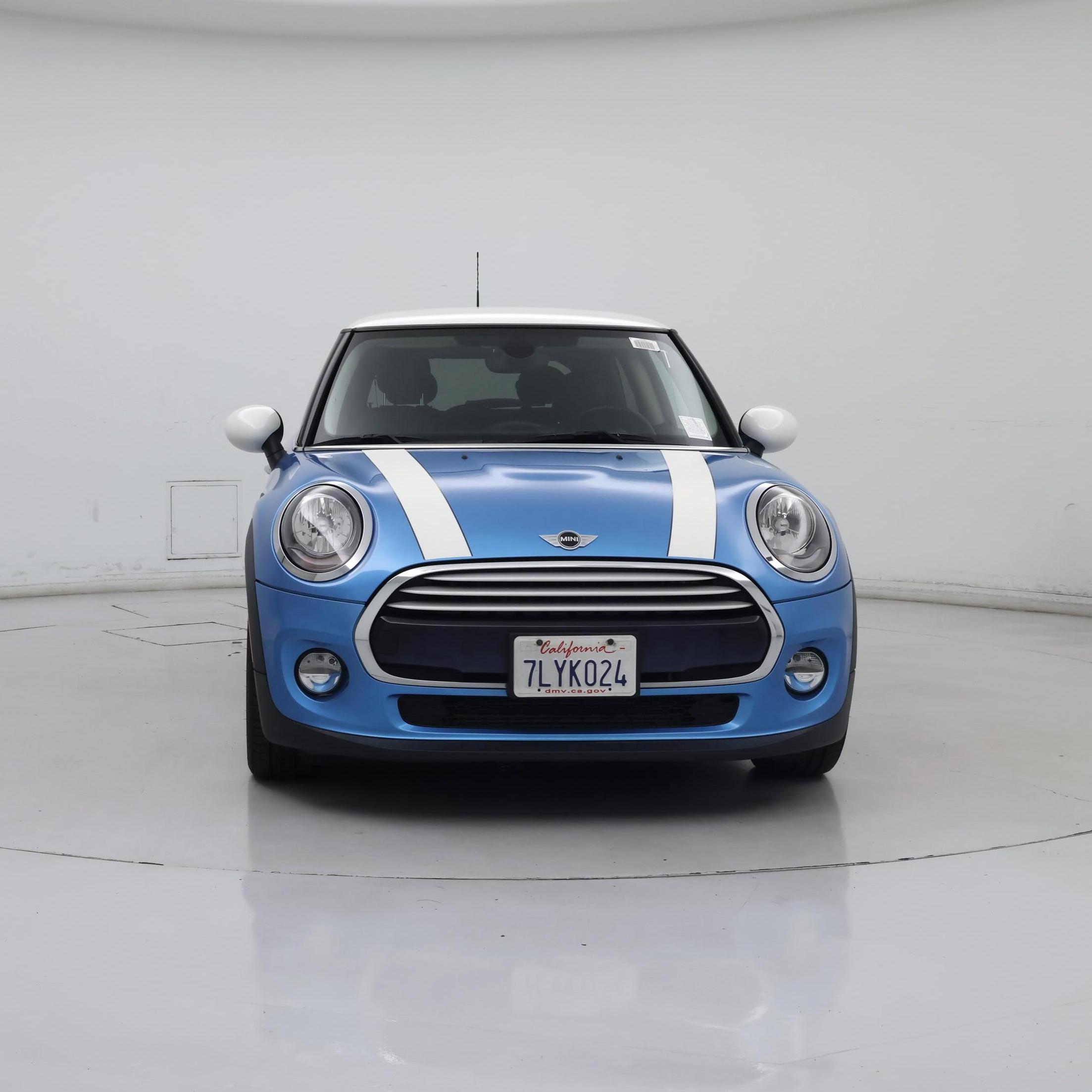 Thumbnail: 2015 MINI Cooper Hardtop - 5