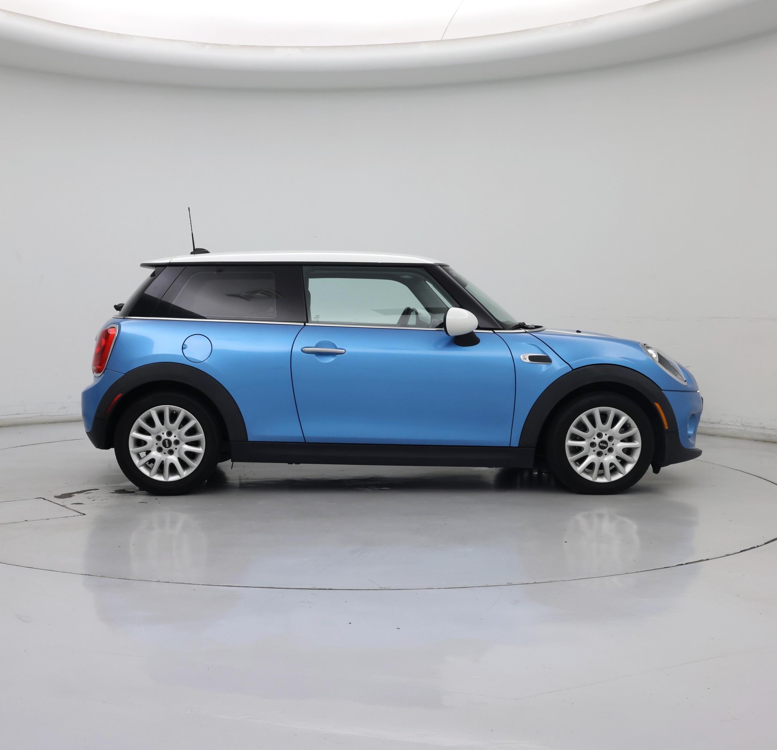Thumbnail: 2015 MINI Cooper Hardtop - 7