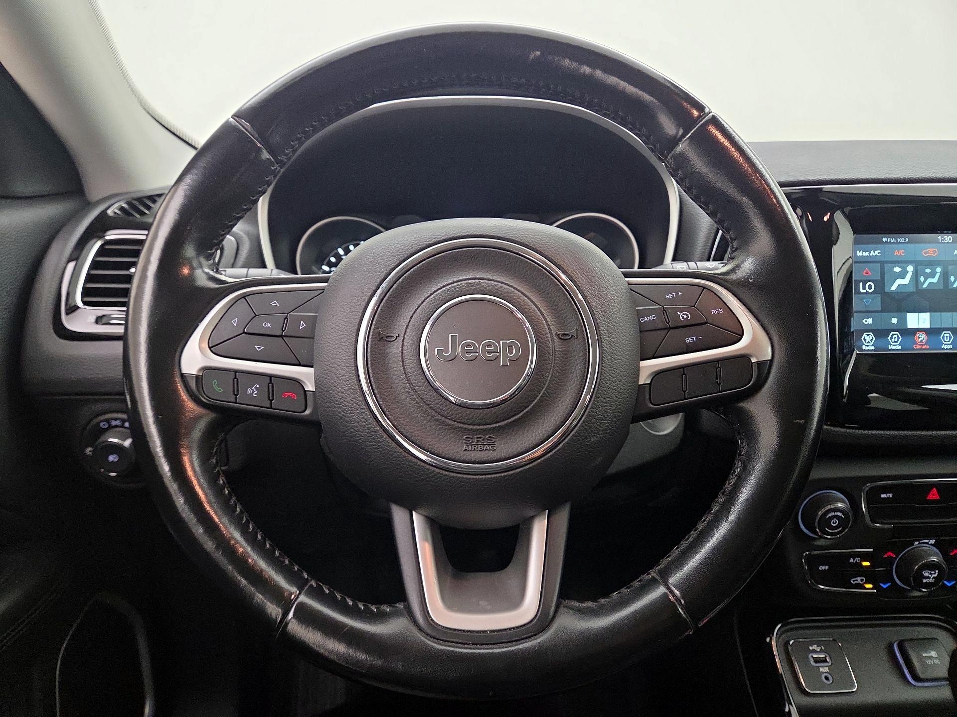 Thumbnail: 2020 Jeep Compass - 10