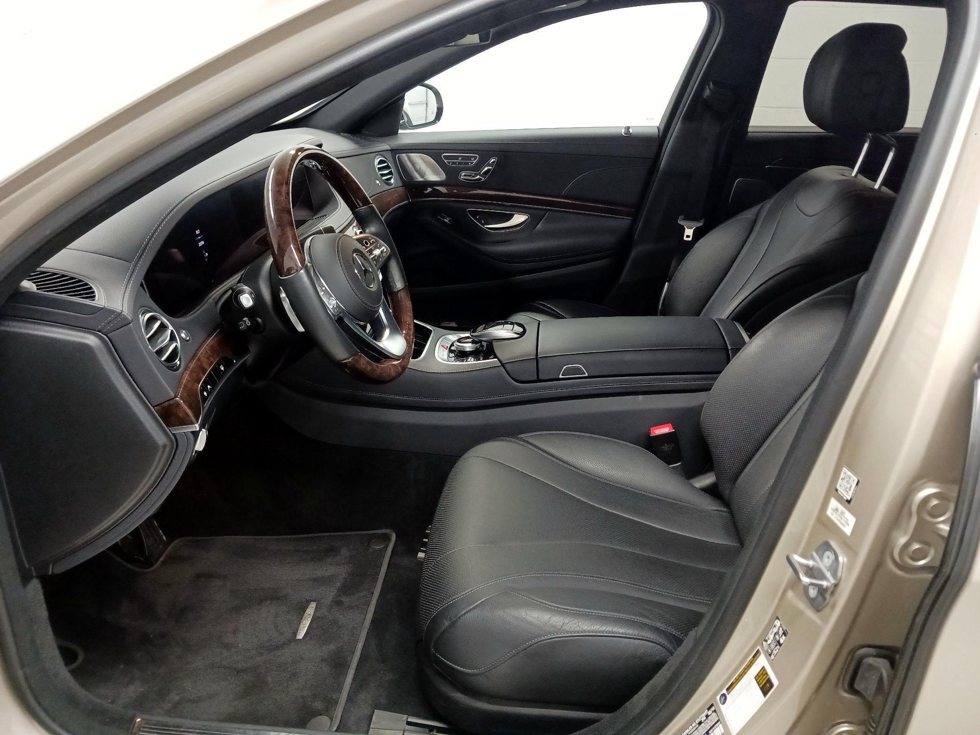 Thumbnail: 2019 Mercedes-Benz S-Class - 9