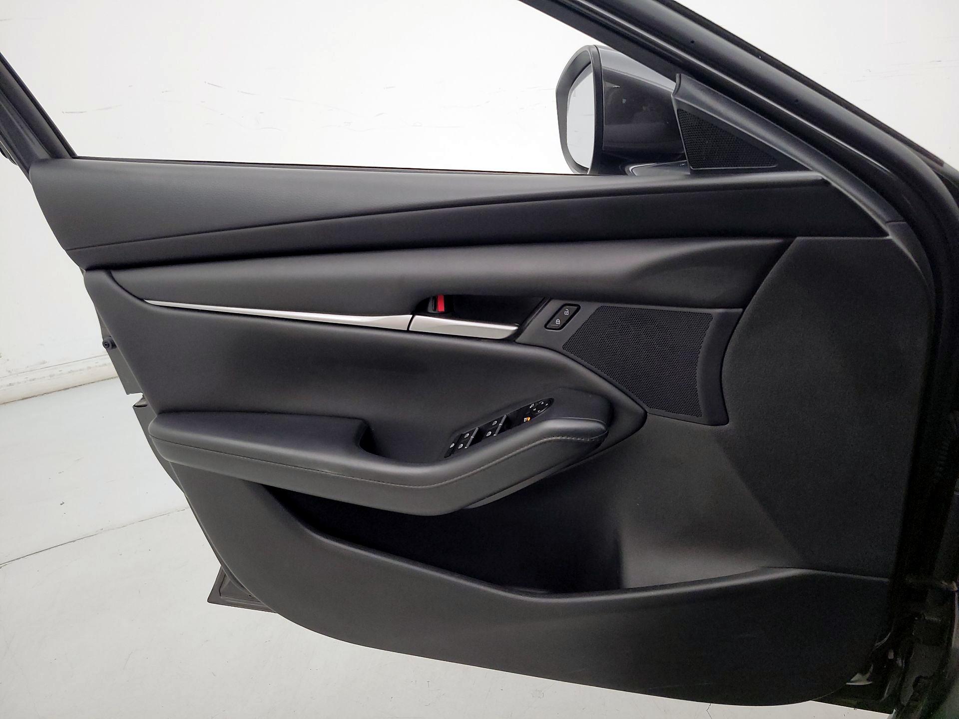 Thumbnail: 2023 Mazda Mazda3 - 12
