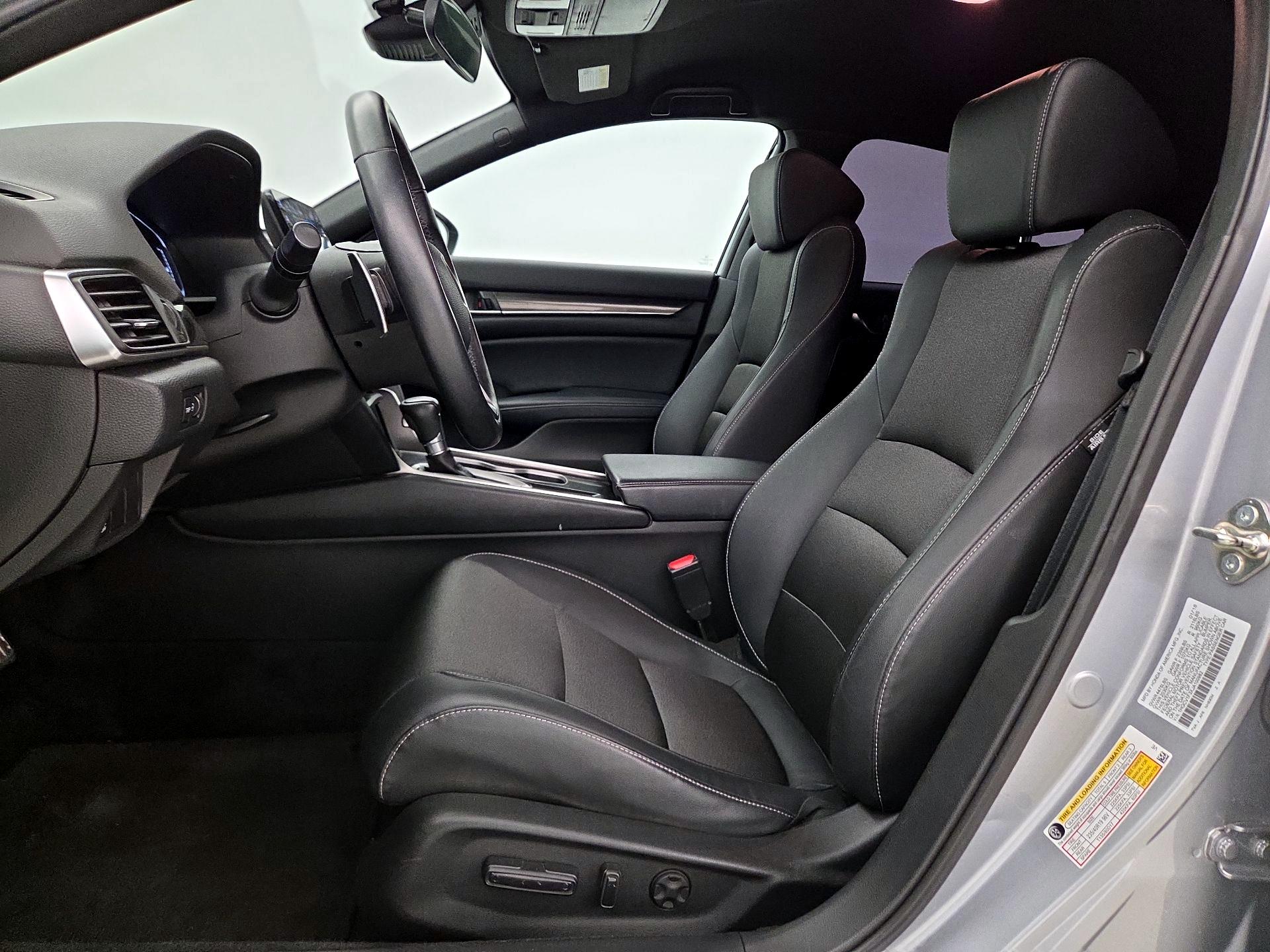Thumbnail: 2018 Honda Accord - 11
