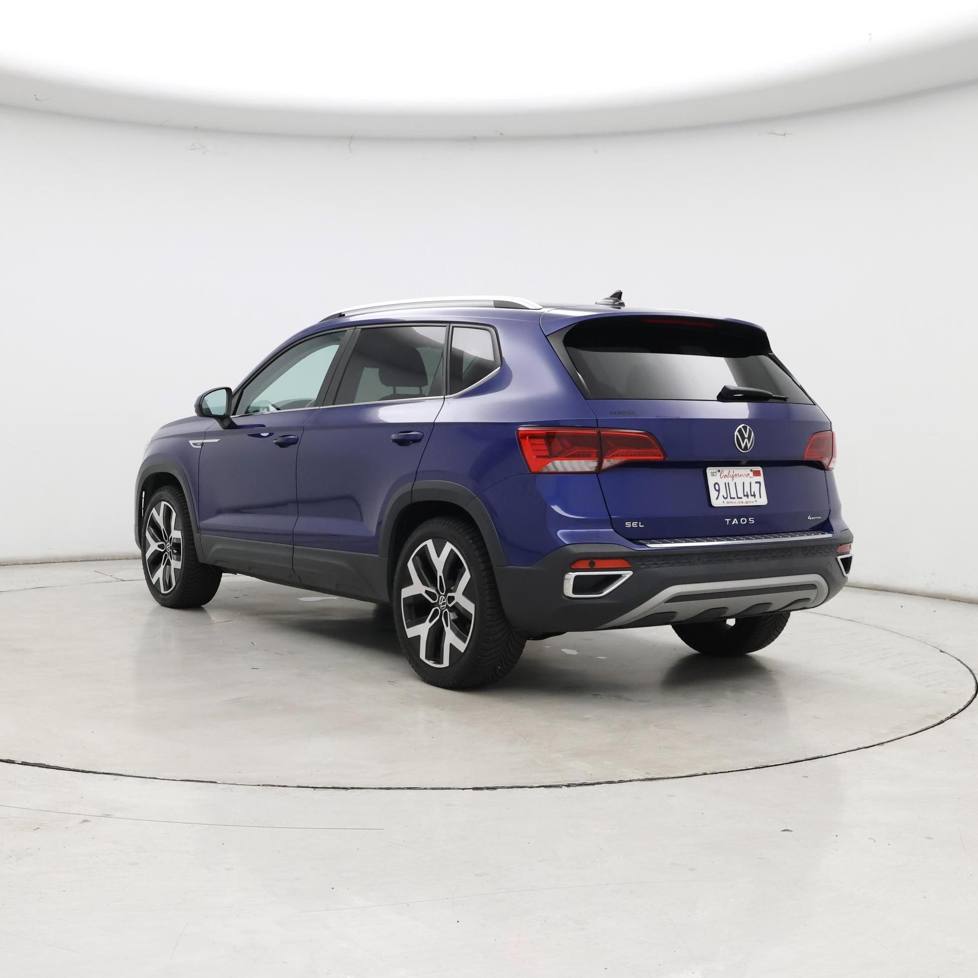 Thumbnail: 2022 Volkswagen Taos - 2