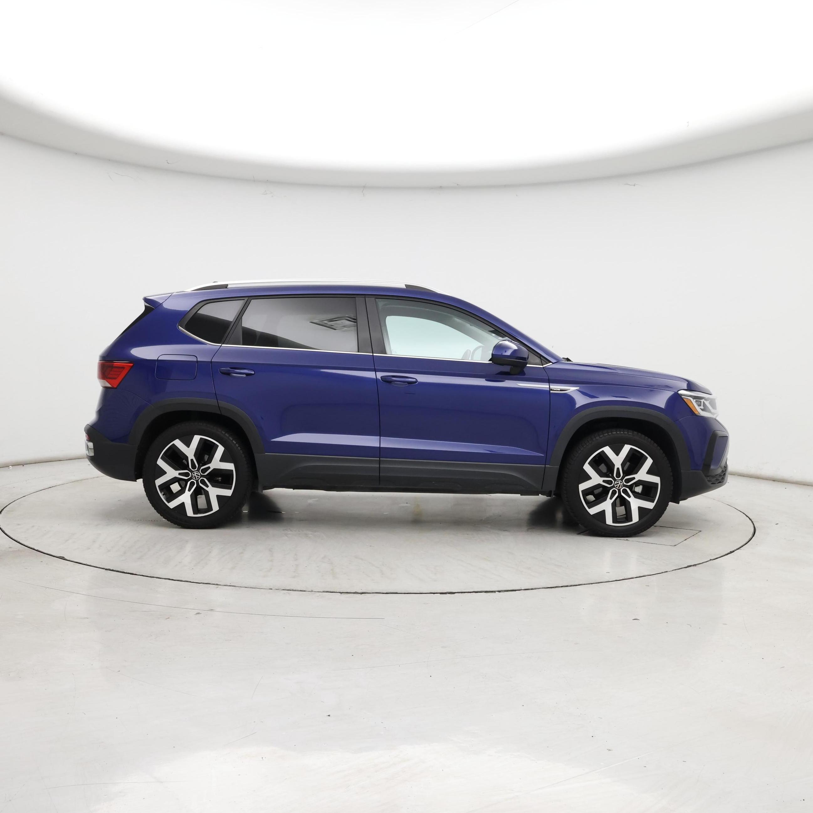 Thumbnail: 2022 Volkswagen Taos - 7