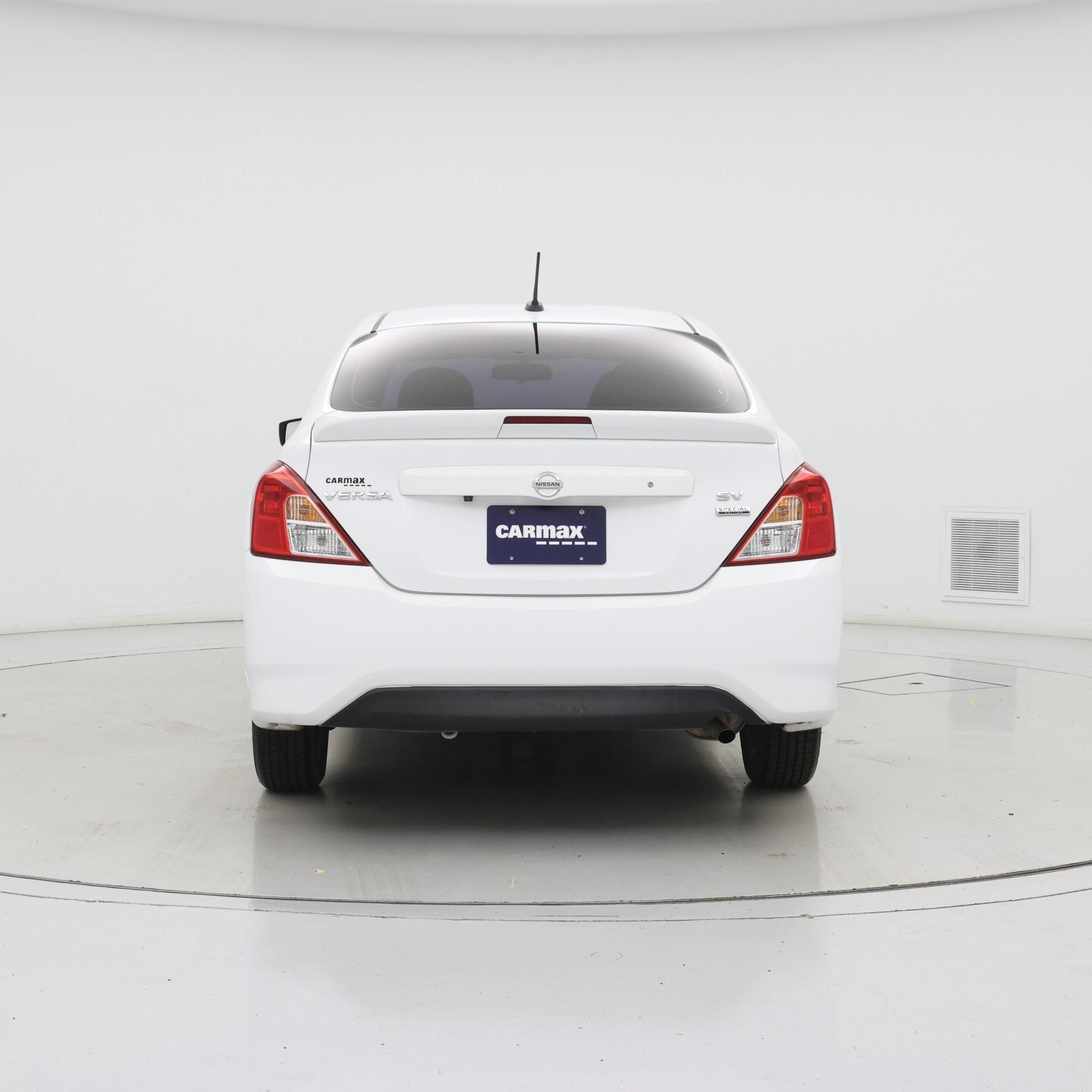 Thumbnail: 2019 Nissan Versa - 6