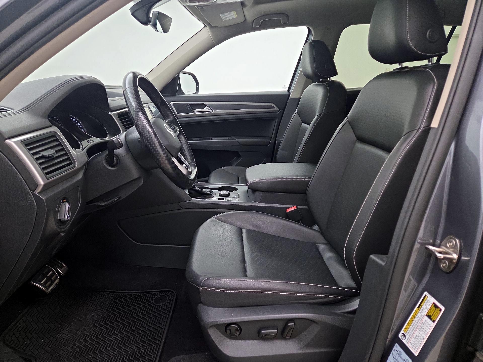 Thumbnail: 2021 Volkswagen Atlas - 11