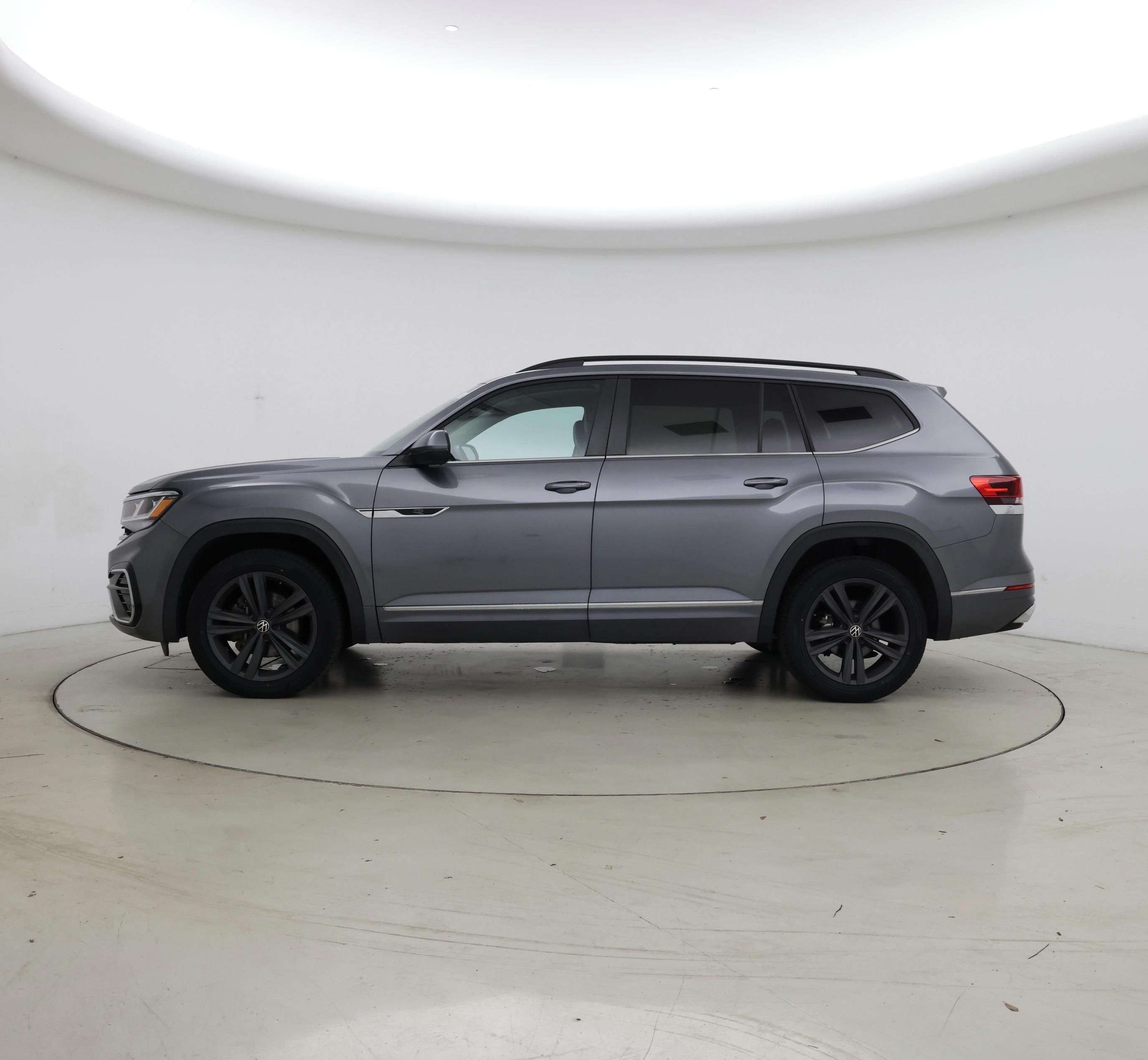 Thumbnail: 2021 Volkswagen Atlas - 3