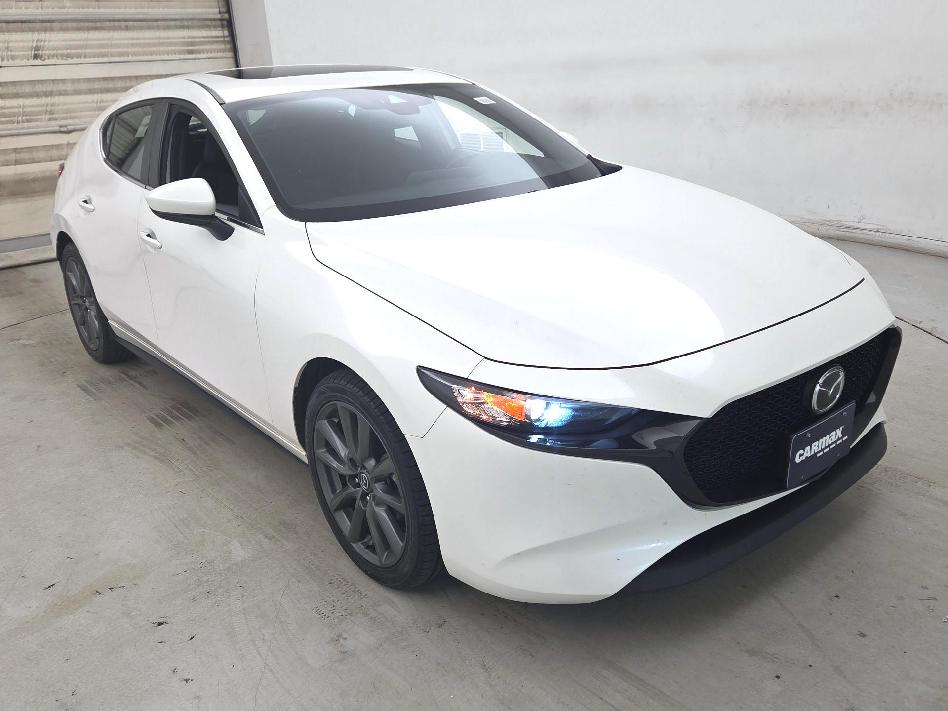 Thumbnail: 2022 Mazda Mazda3 - 1