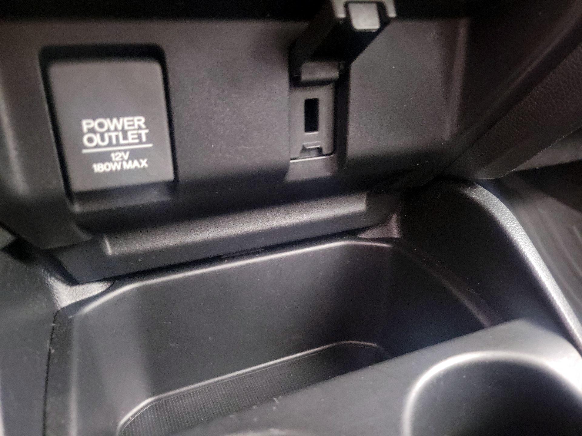 Thumbnail: 2019 Honda Fit - 18
