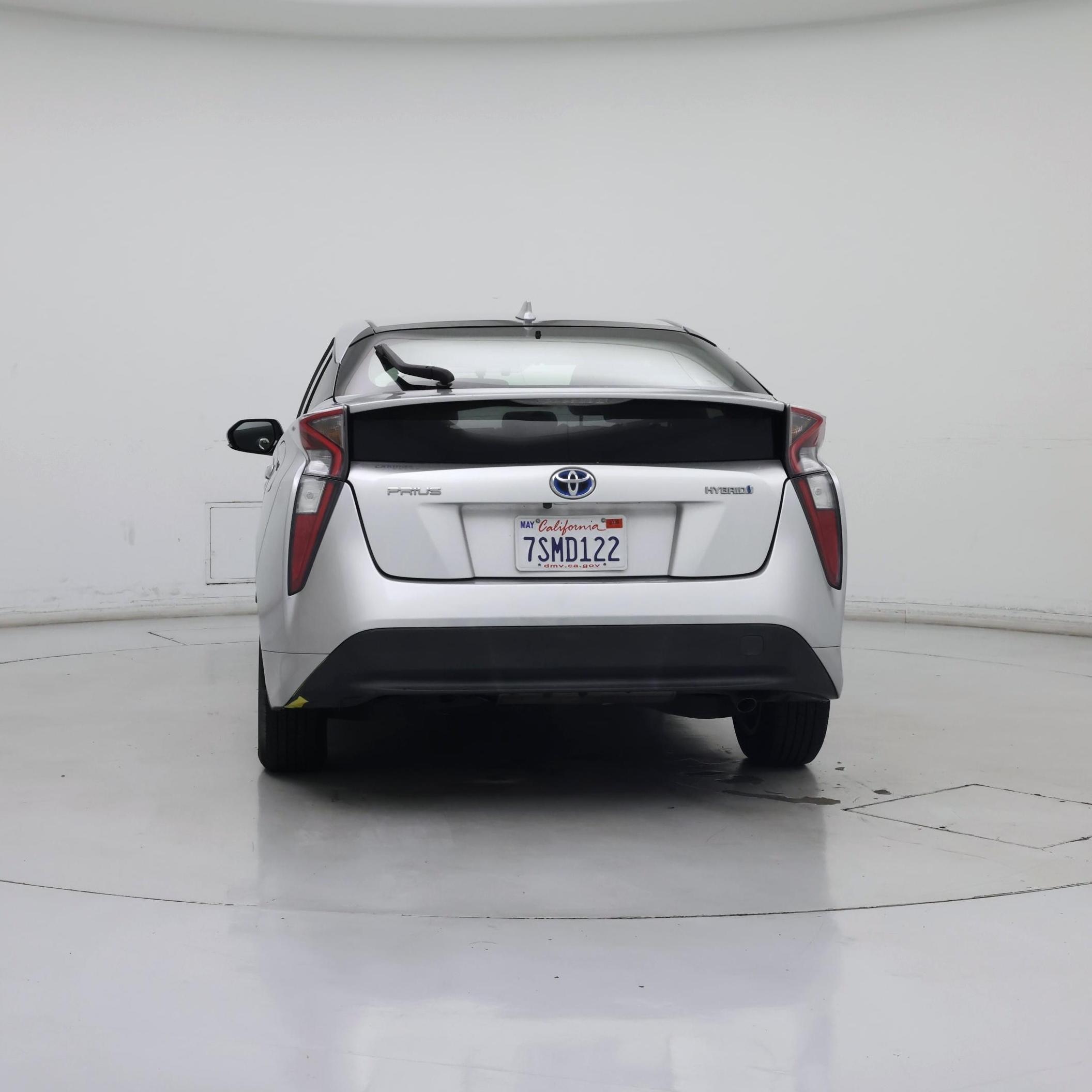 Thumbnail: 2016 Toyota Prius - 6