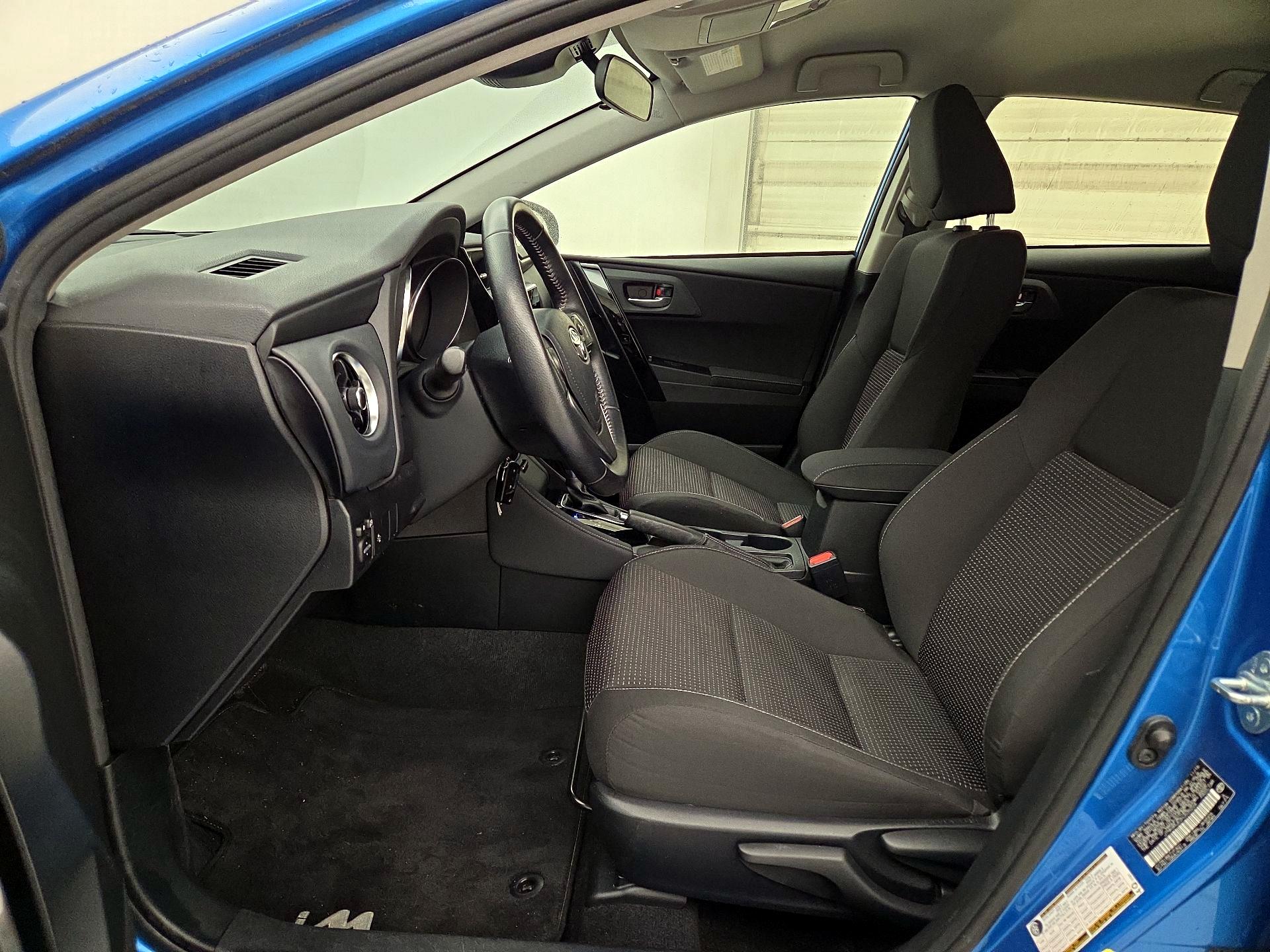 Thumbnail: 2017 Toyota Corolla iM - 11