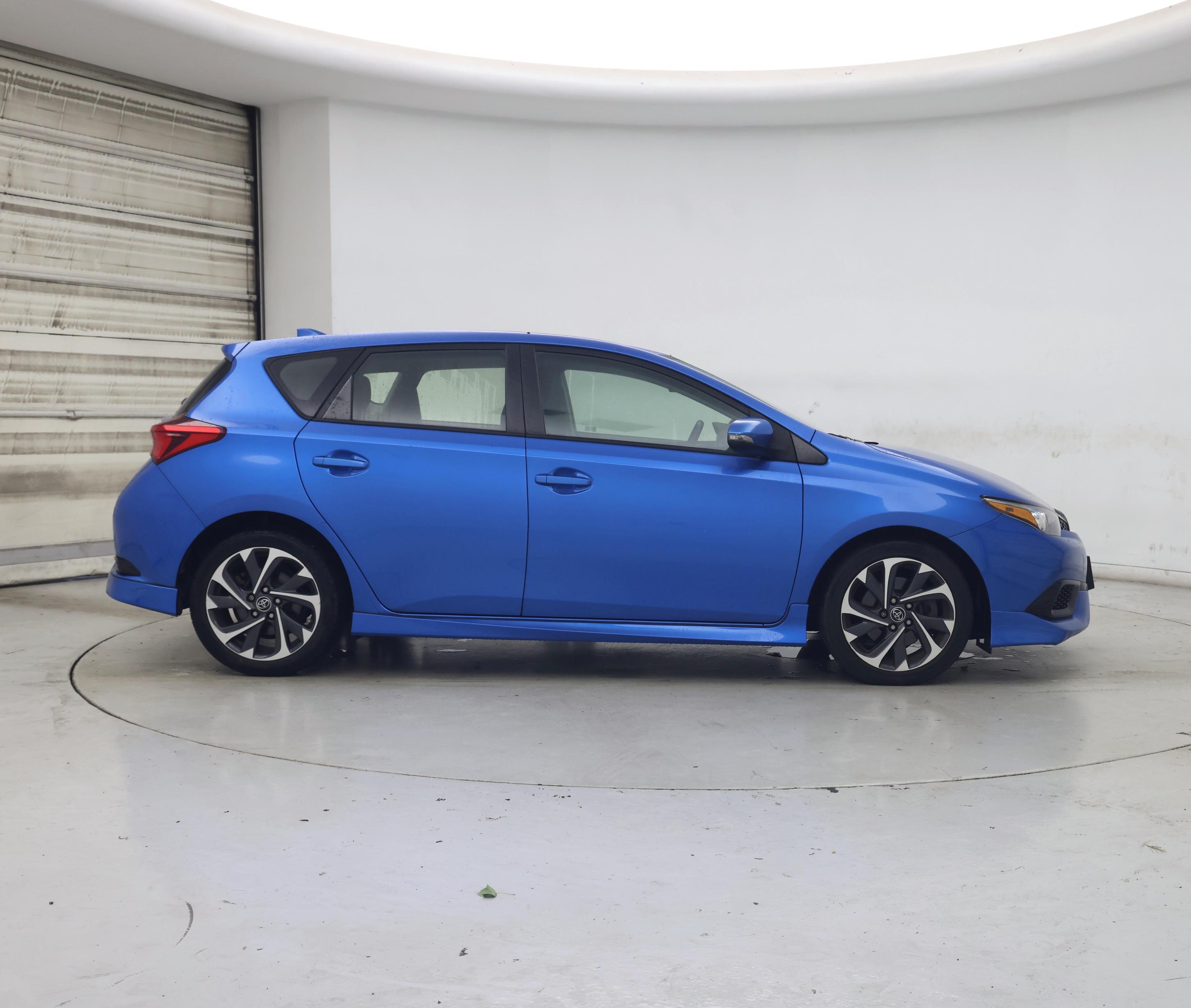 Thumbnail: 2017 Toyota Corolla iM - 7
