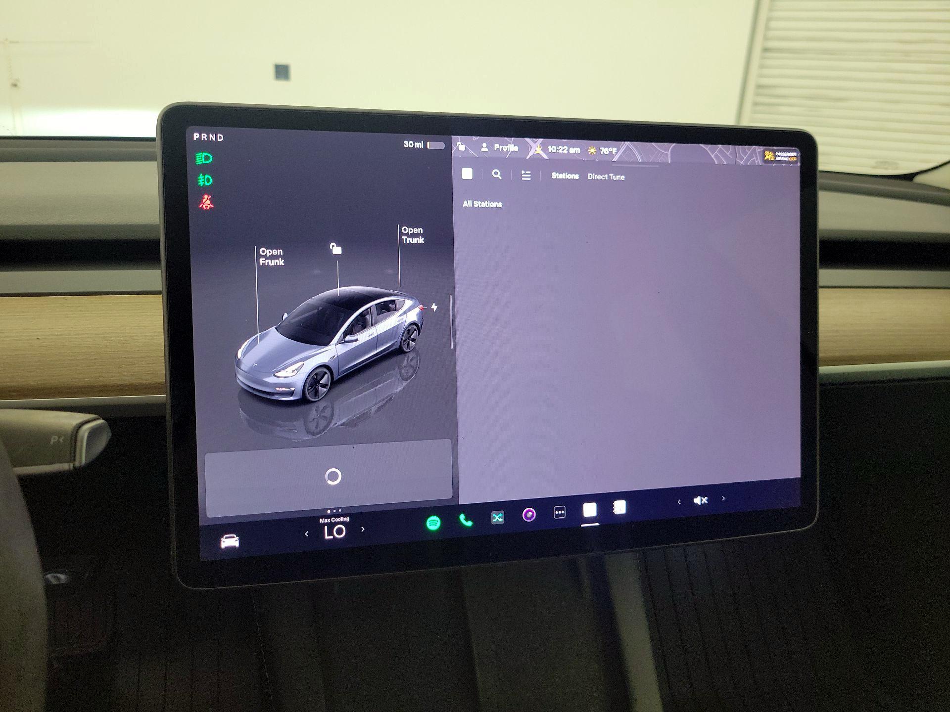 Thumbnail: 2023 Tesla Model 3 - 15