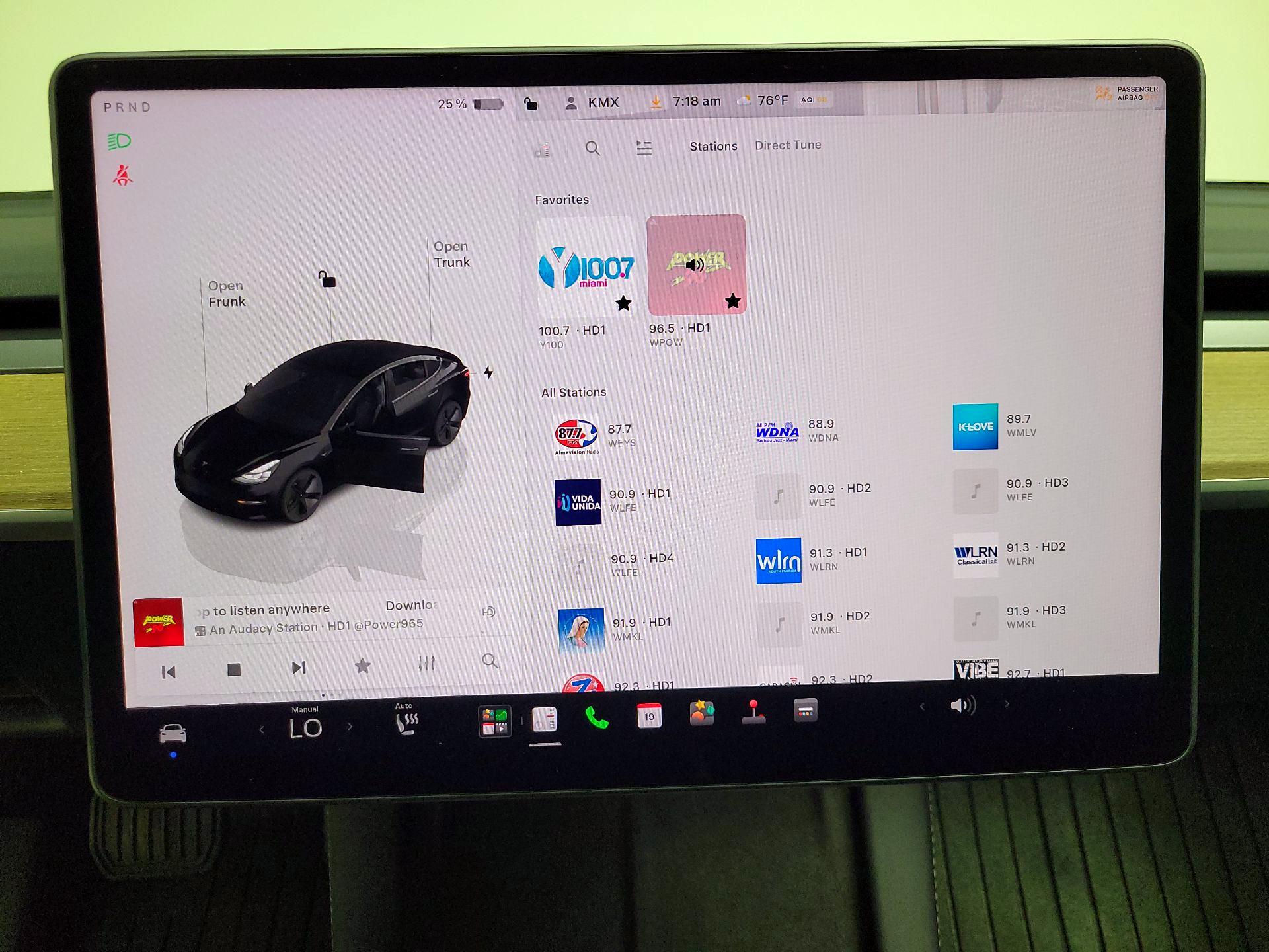 Thumbnail: 2023 Tesla Model 3 - 15