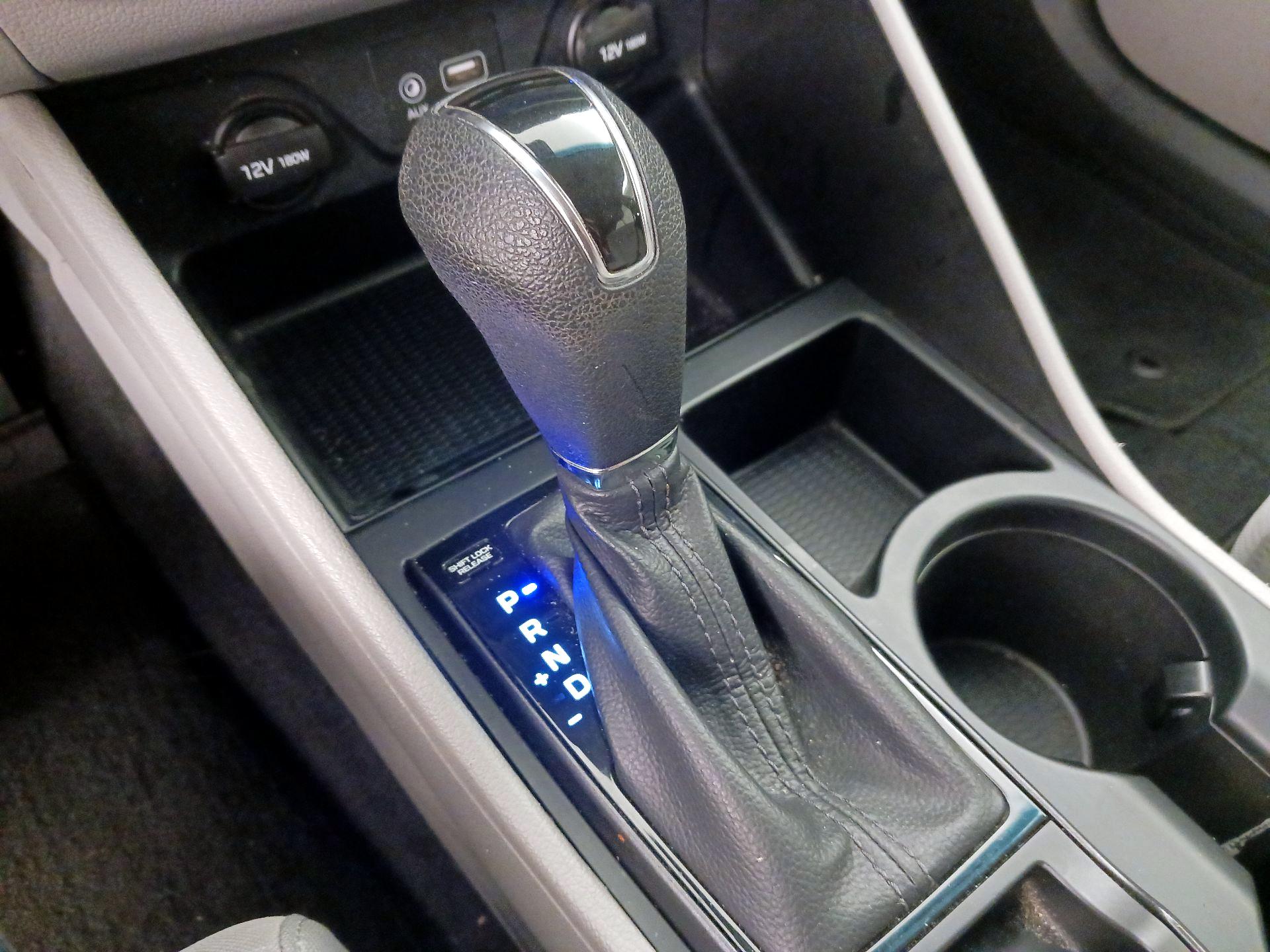 Thumbnail: 2020 Hyundai Tucson - 17