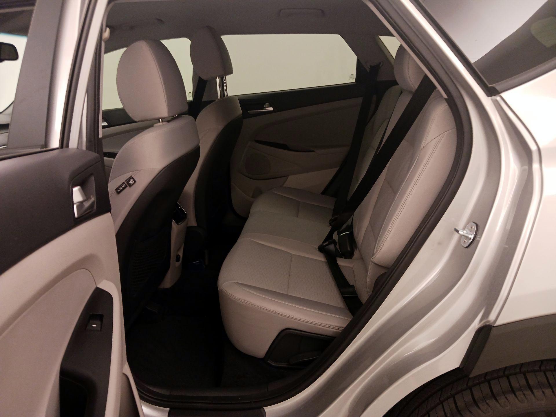 Thumbnail: 2020 Hyundai Tucson - 19
