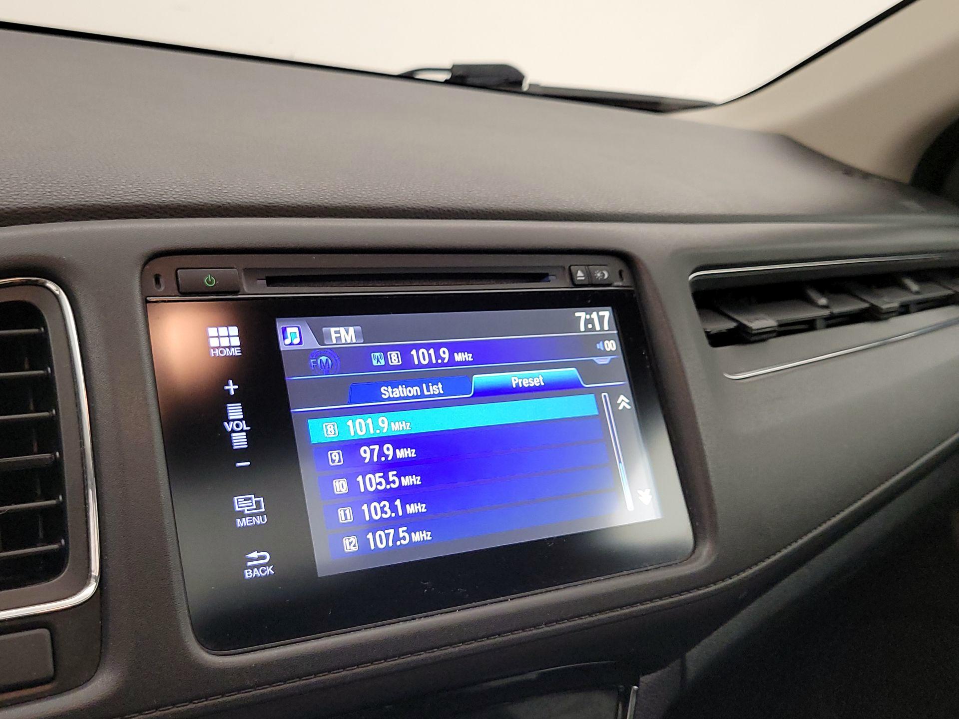 Thumbnail: 2018 Honda HR-V - 15