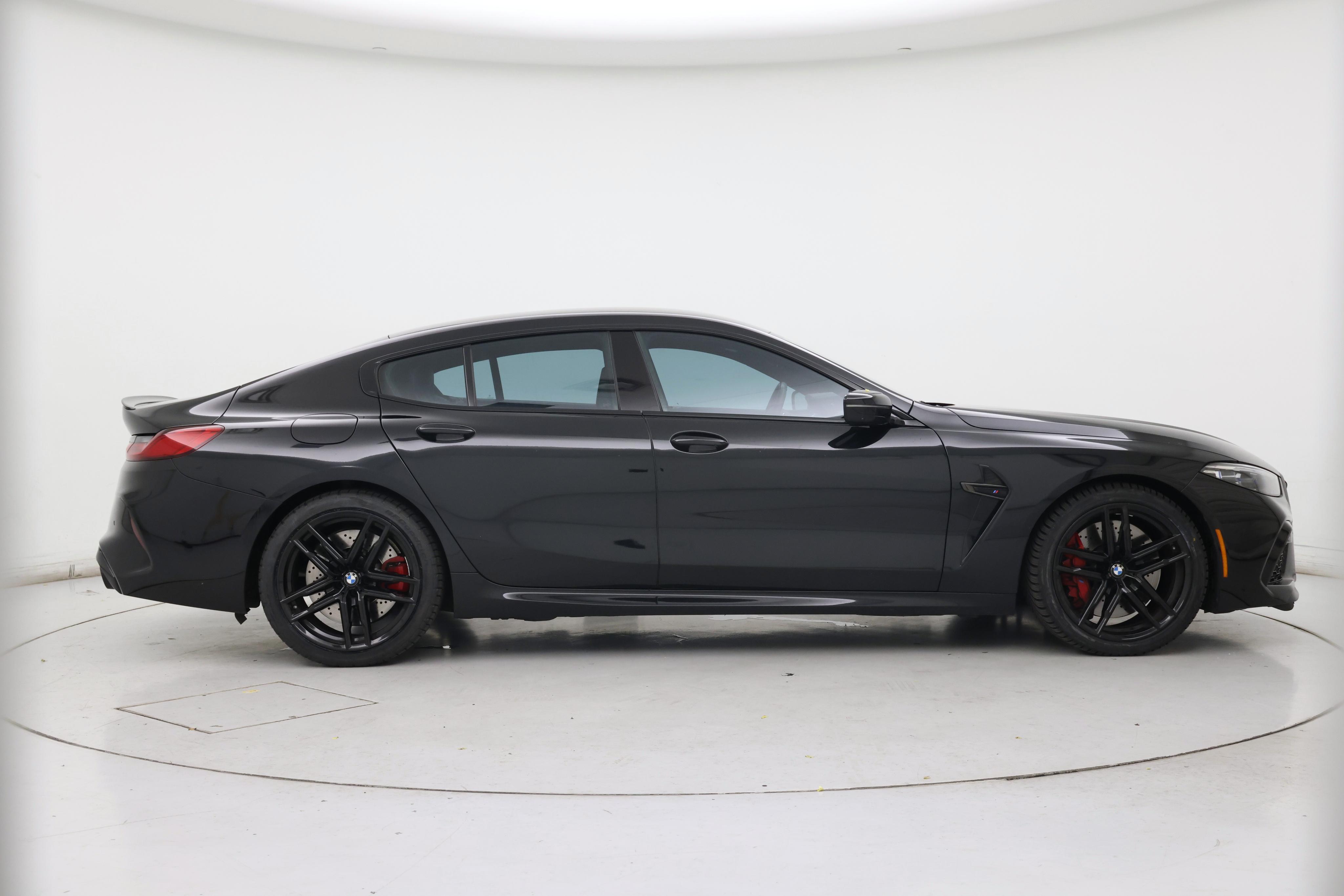 Thumbnail: 2022 BMW M8 - 7