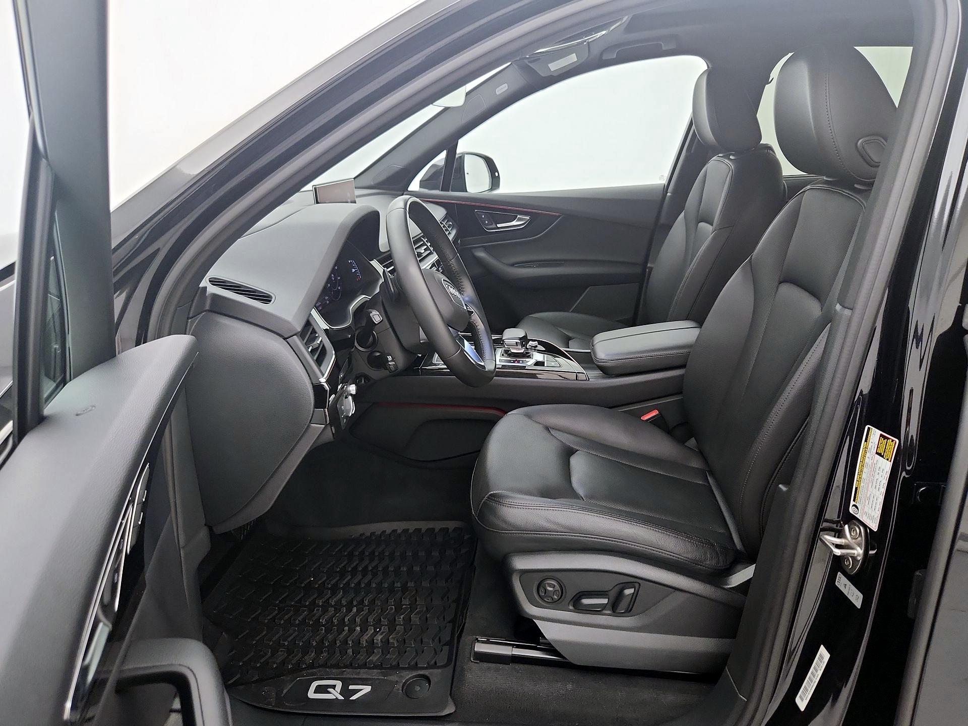 Thumbnail: 2019 Audi Q7 - 11