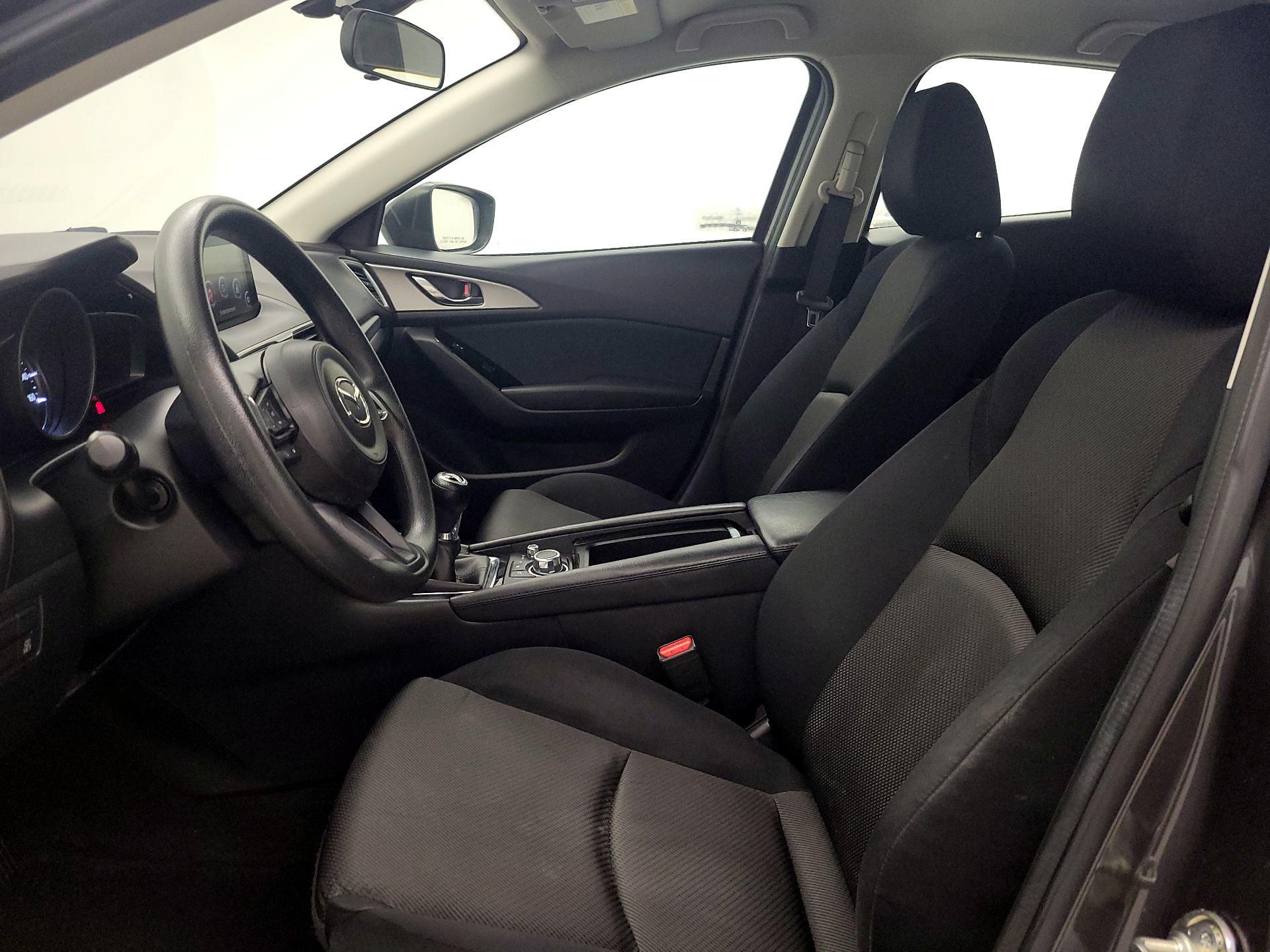 Thumbnail: 2017 Mazda Mazda3 - 11