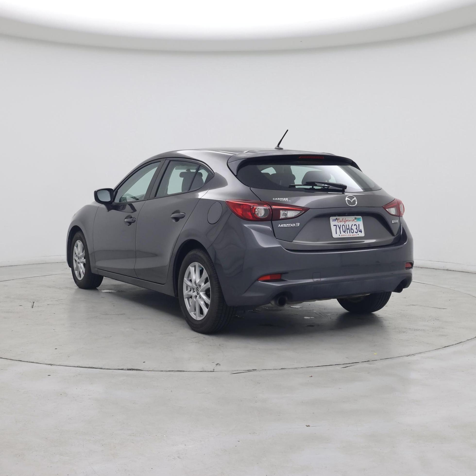 Thumbnail: 2017 Mazda Mazda3 - 2