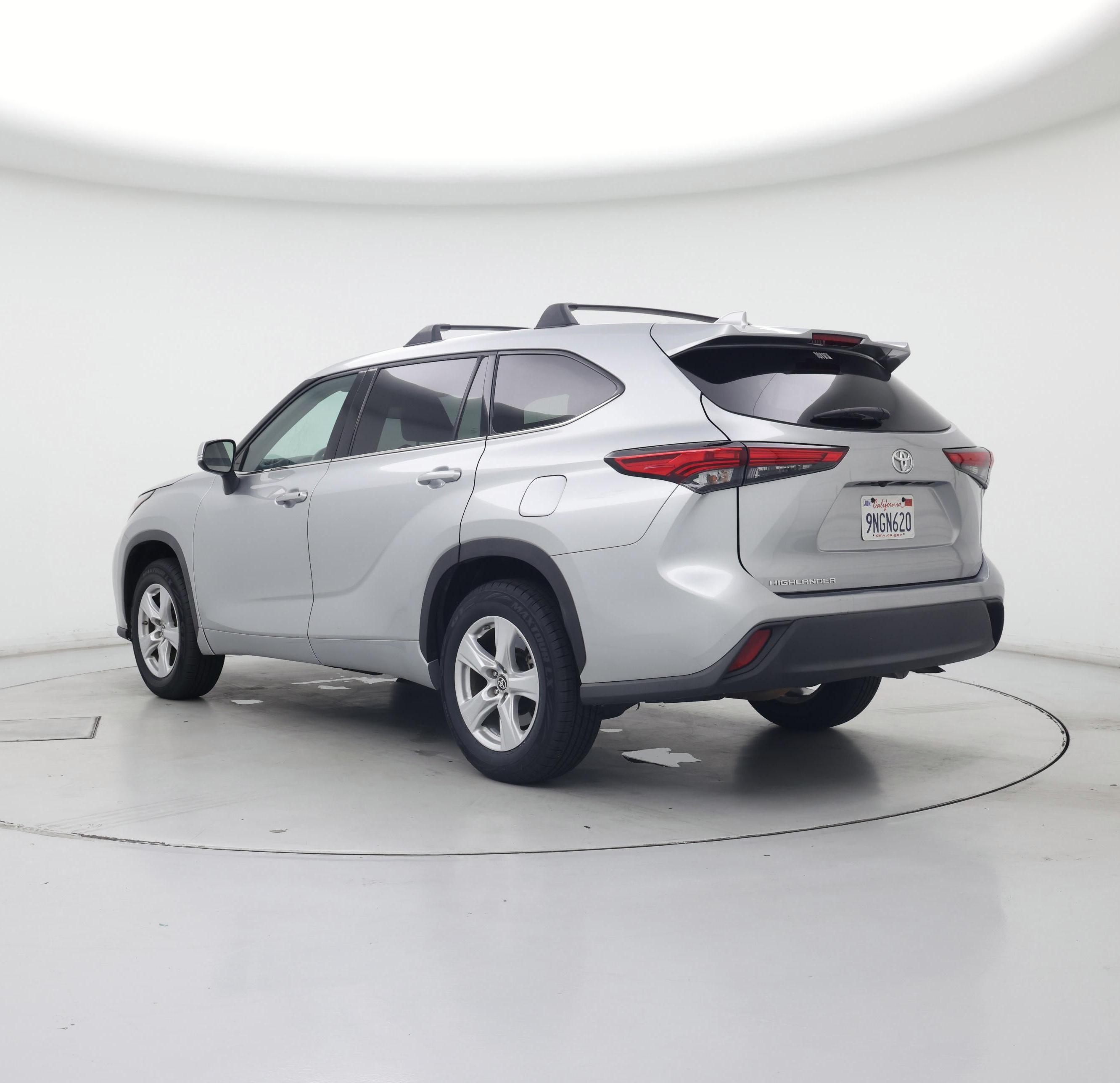 Thumbnail: 2021 Toyota Highlander - 2