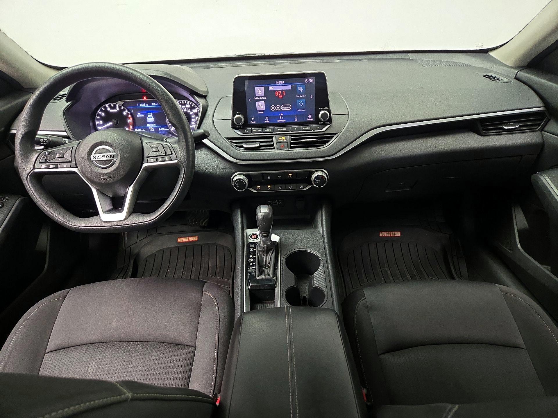 Thumbnail: 2020 Nissan Altima - 9