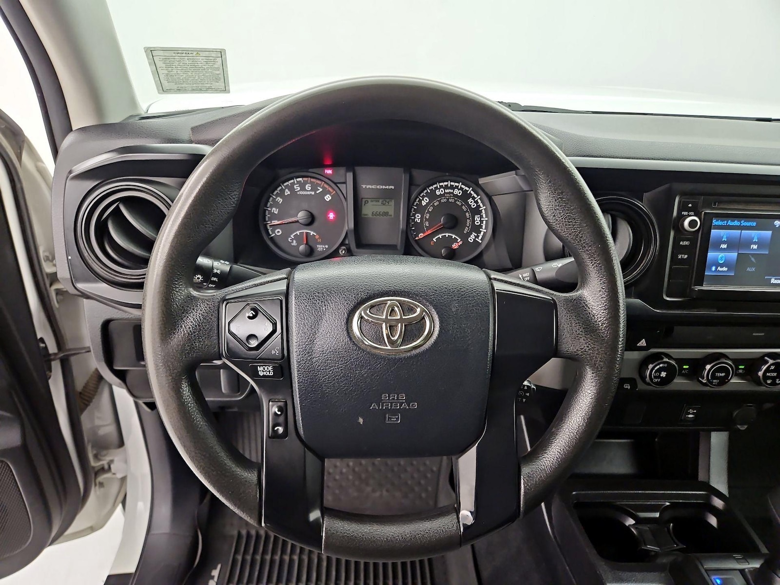 2017 Toyota Tacoma SR - Photo 11