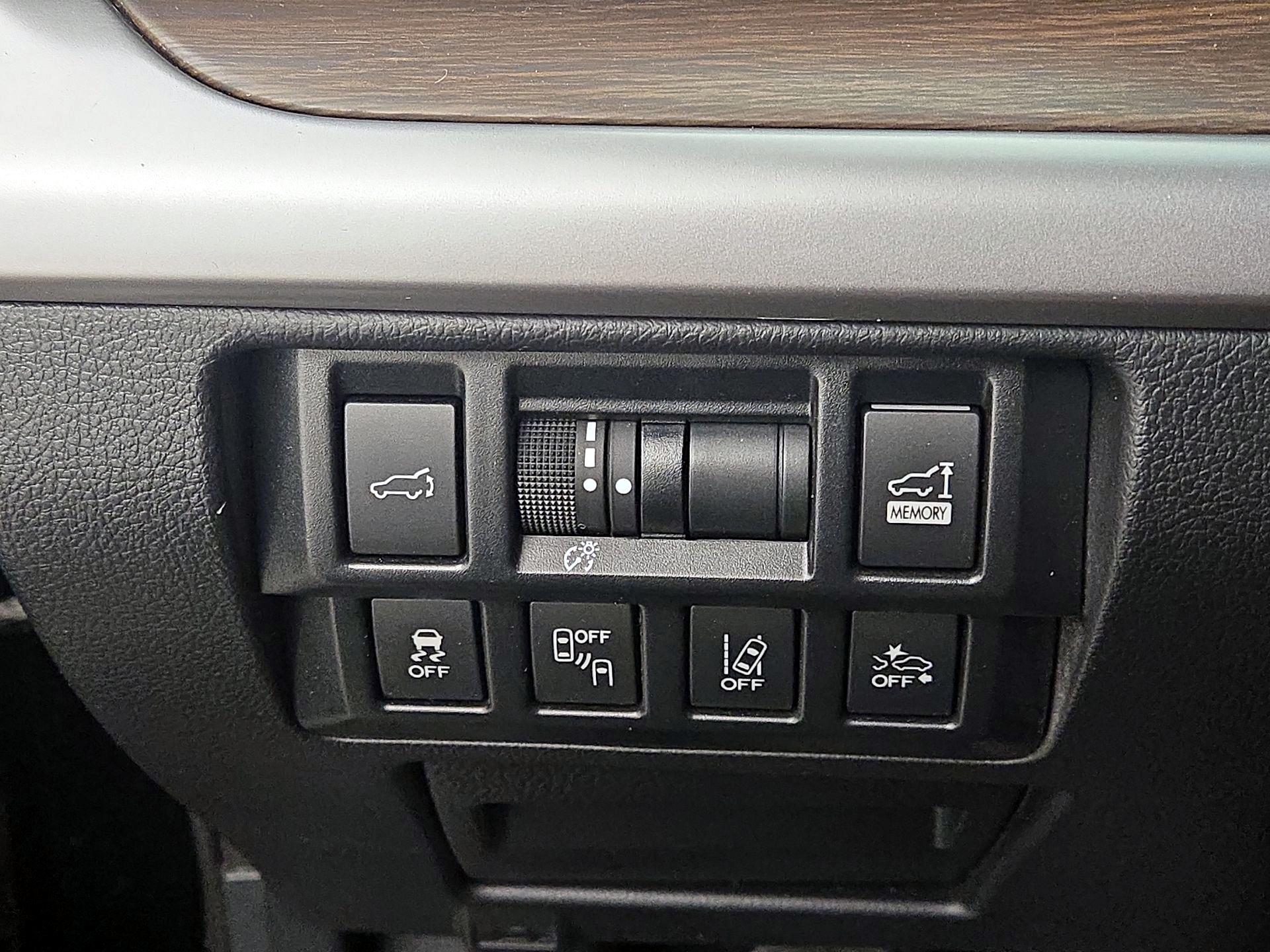 Thumbnail: 2018 Subaru Outback - 13