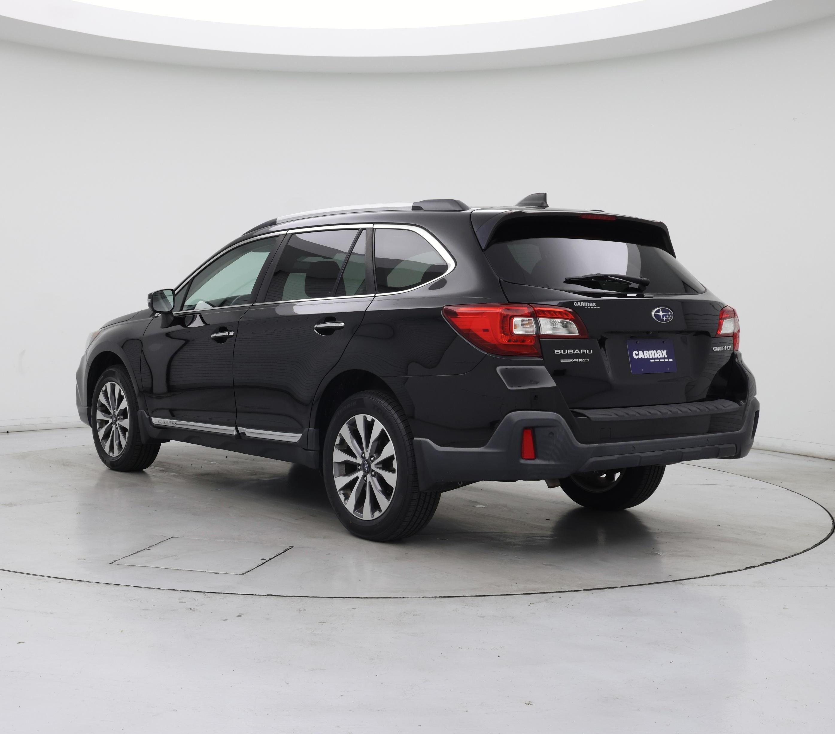 Thumbnail: 2018 Subaru Outback - 2