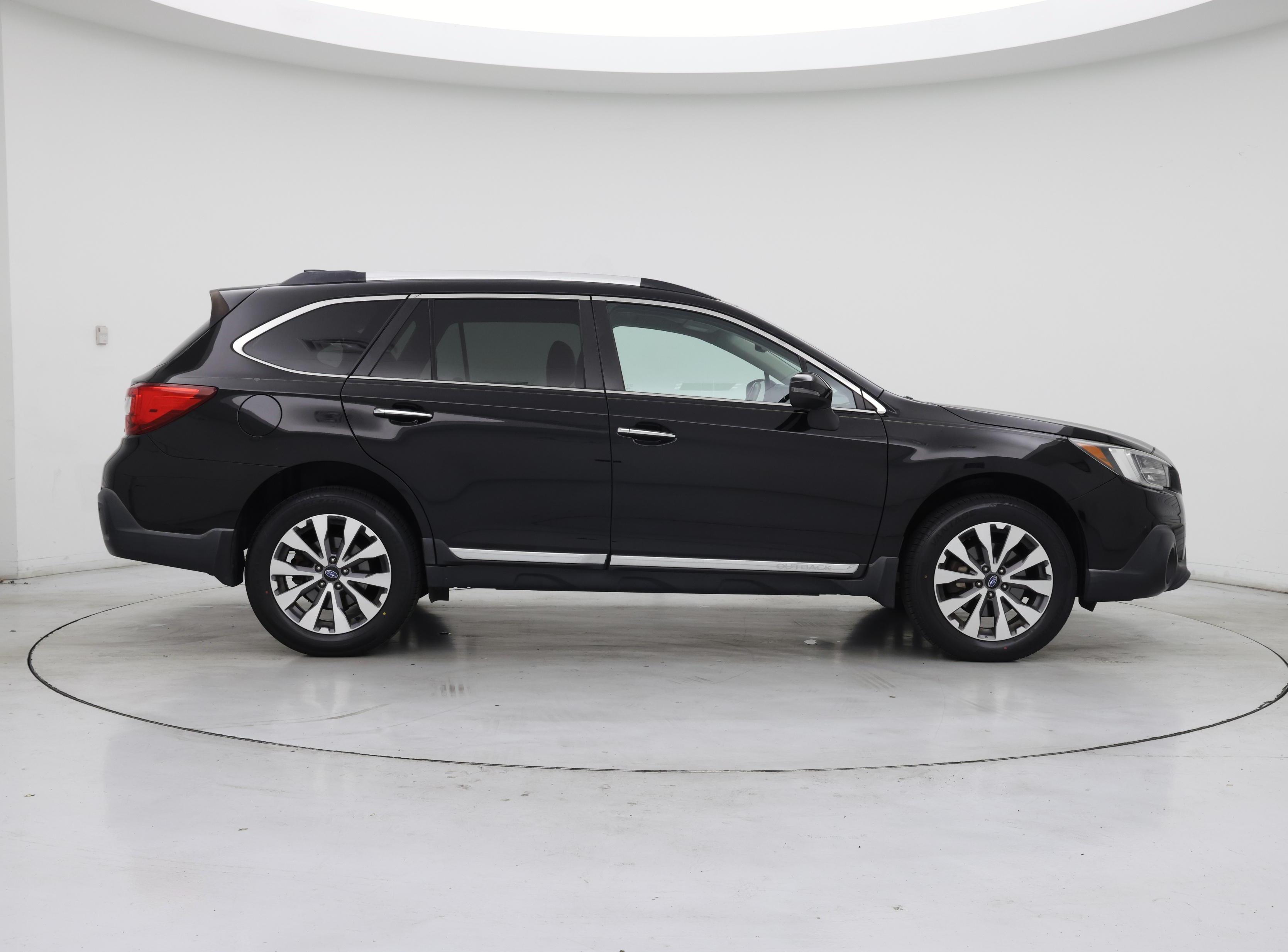 Thumbnail: 2018 Subaru Outback - 7