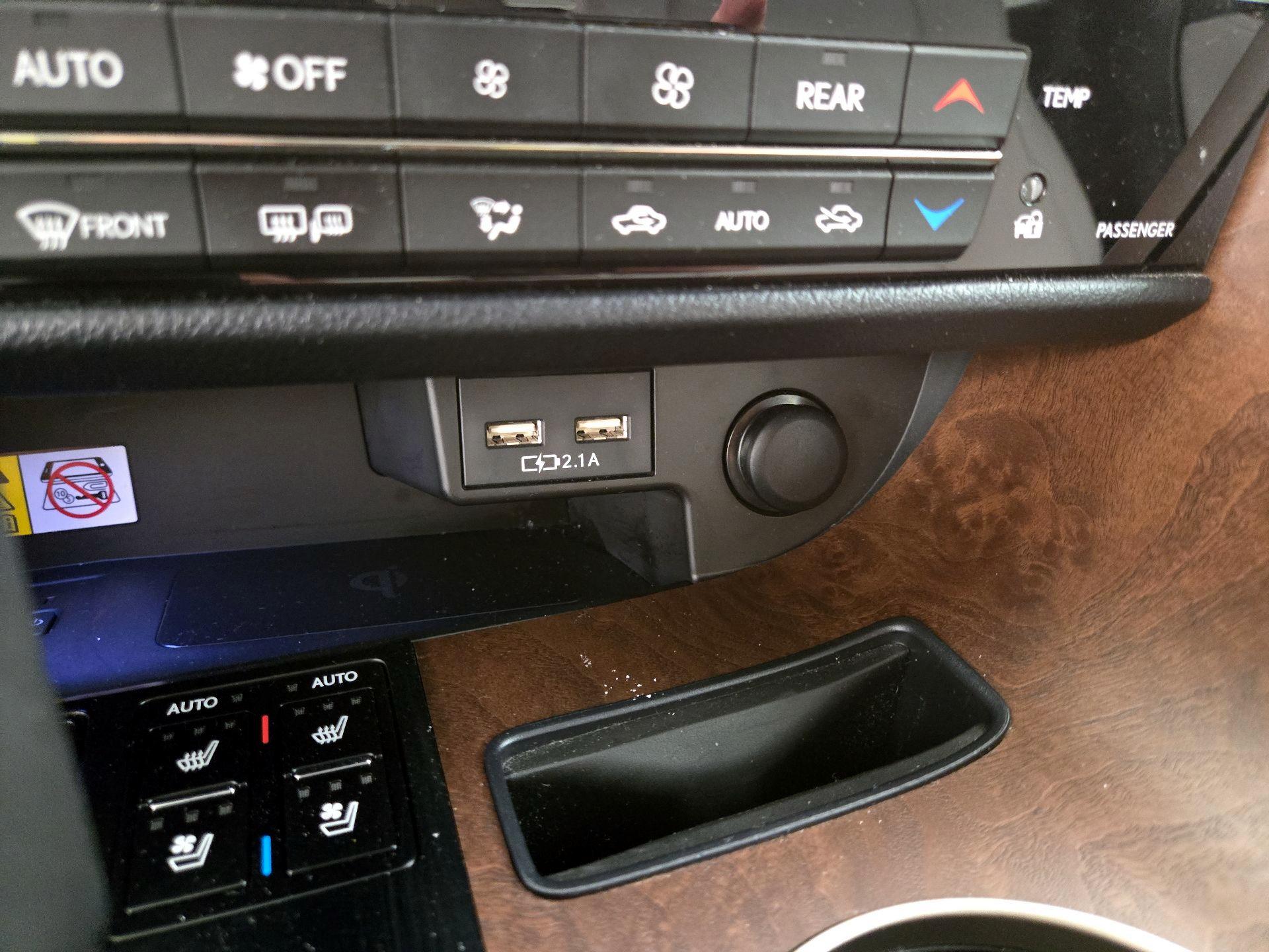 Thumbnail: 2021 Lexus RX - 19