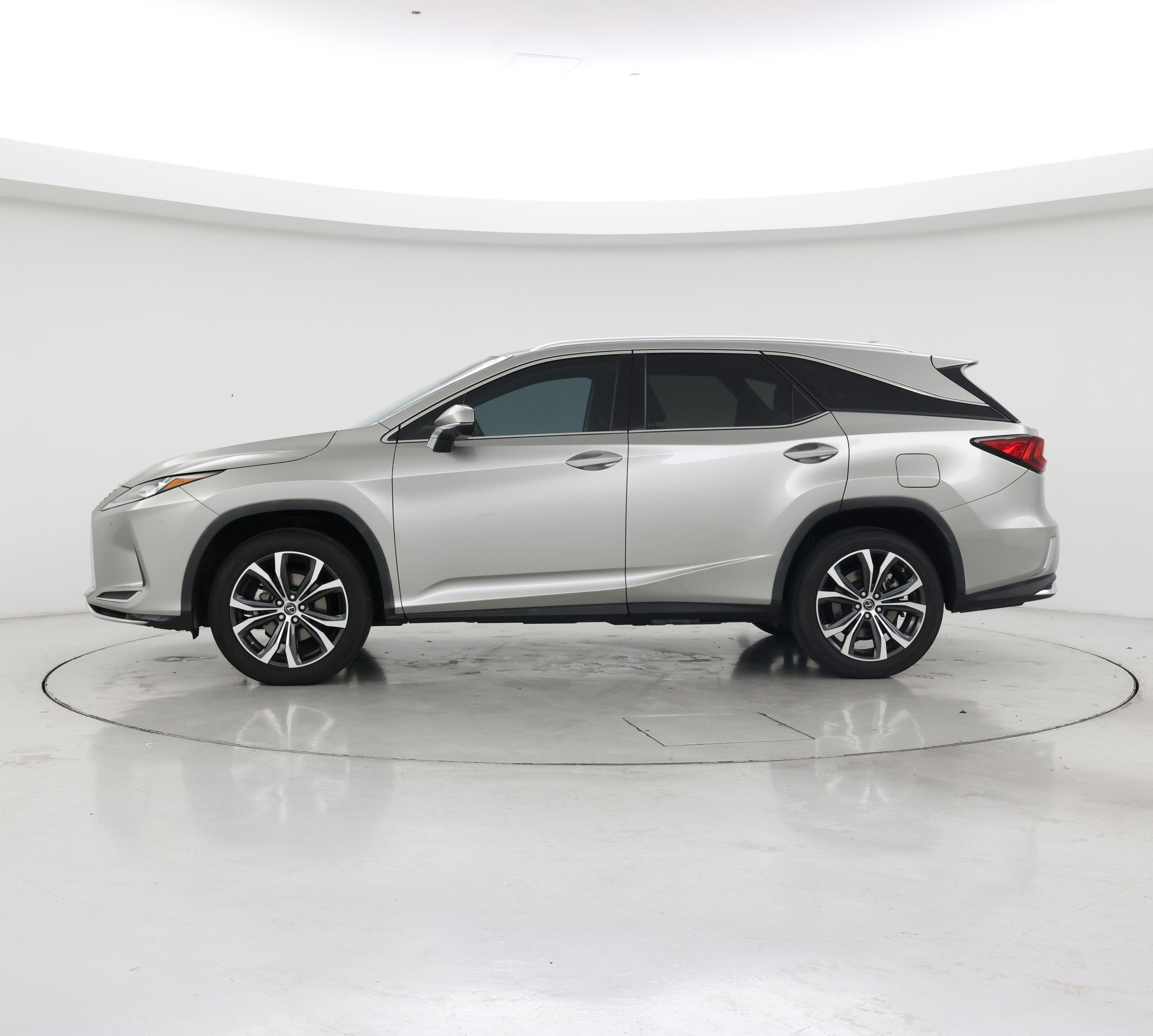 Thumbnail: 2021 Lexus RX - 3