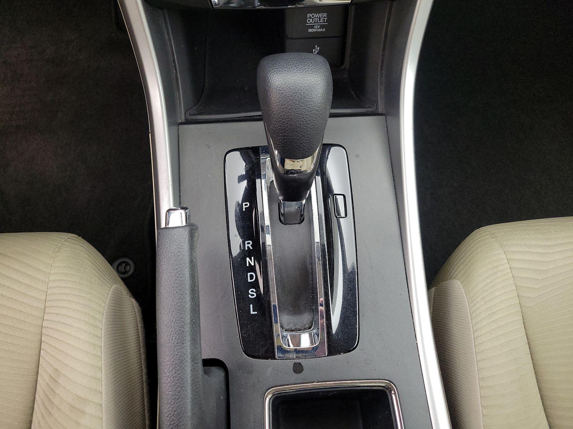 Thumbnail: 2014 Honda Accord - 17